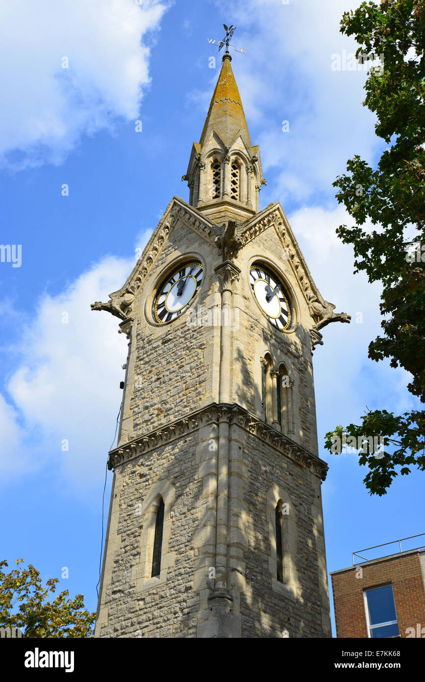 Aylesbury Tour de l'horloge, Place du marché, Aylesbury, Buckinghamshire, Angleterre, Royaume-Uni Banque D'Images