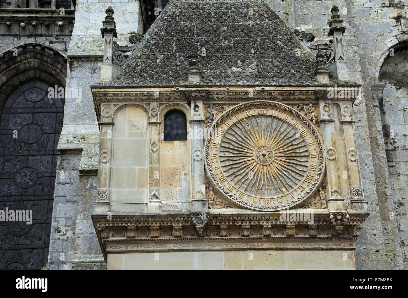 Horloge Exterieur (en dehors de l'horloge), Cloitre Notre Dame , Chartres, Eure et Loir, Centre, France Banque D'Images