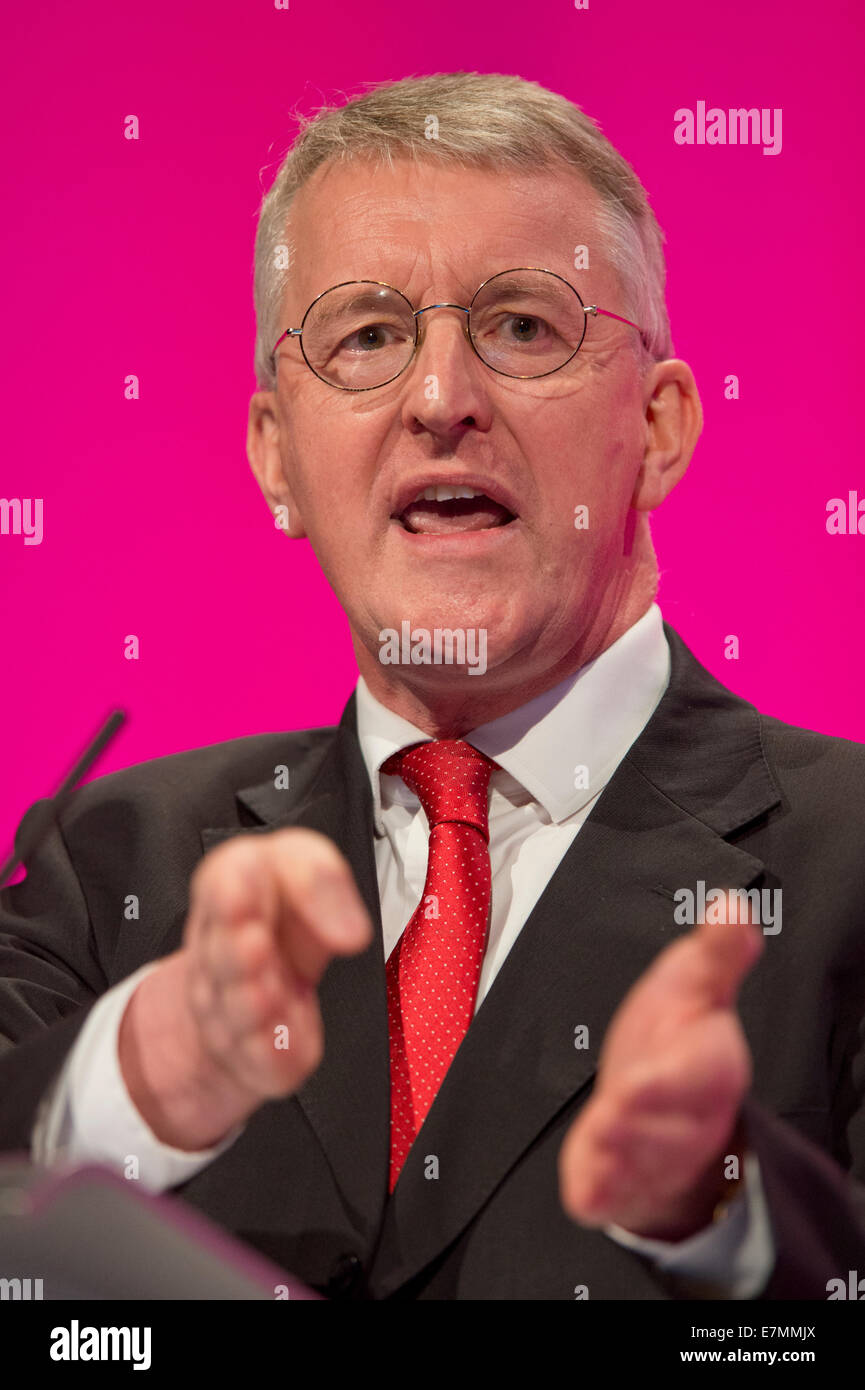 Manchester, UK. Sep 21, 2014. Hilary Benn, secrétaire d'État à l'ombre les communautés et le gouvernement local, les adresses l'auditorium de la première journée de la conférence annuelle du Parti travailliste à Manchester Central Convention Complex Crédit : Russell Hart/Alamy Live News. Banque D'Images