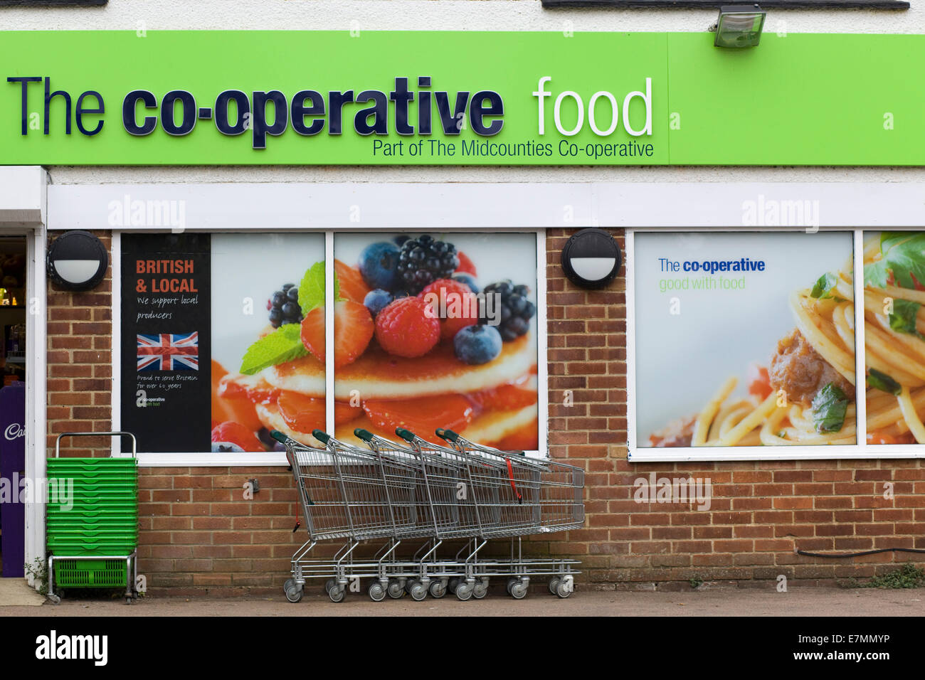 Coopérative locale shop en Angleterre Sutton Kings Banque D'Images