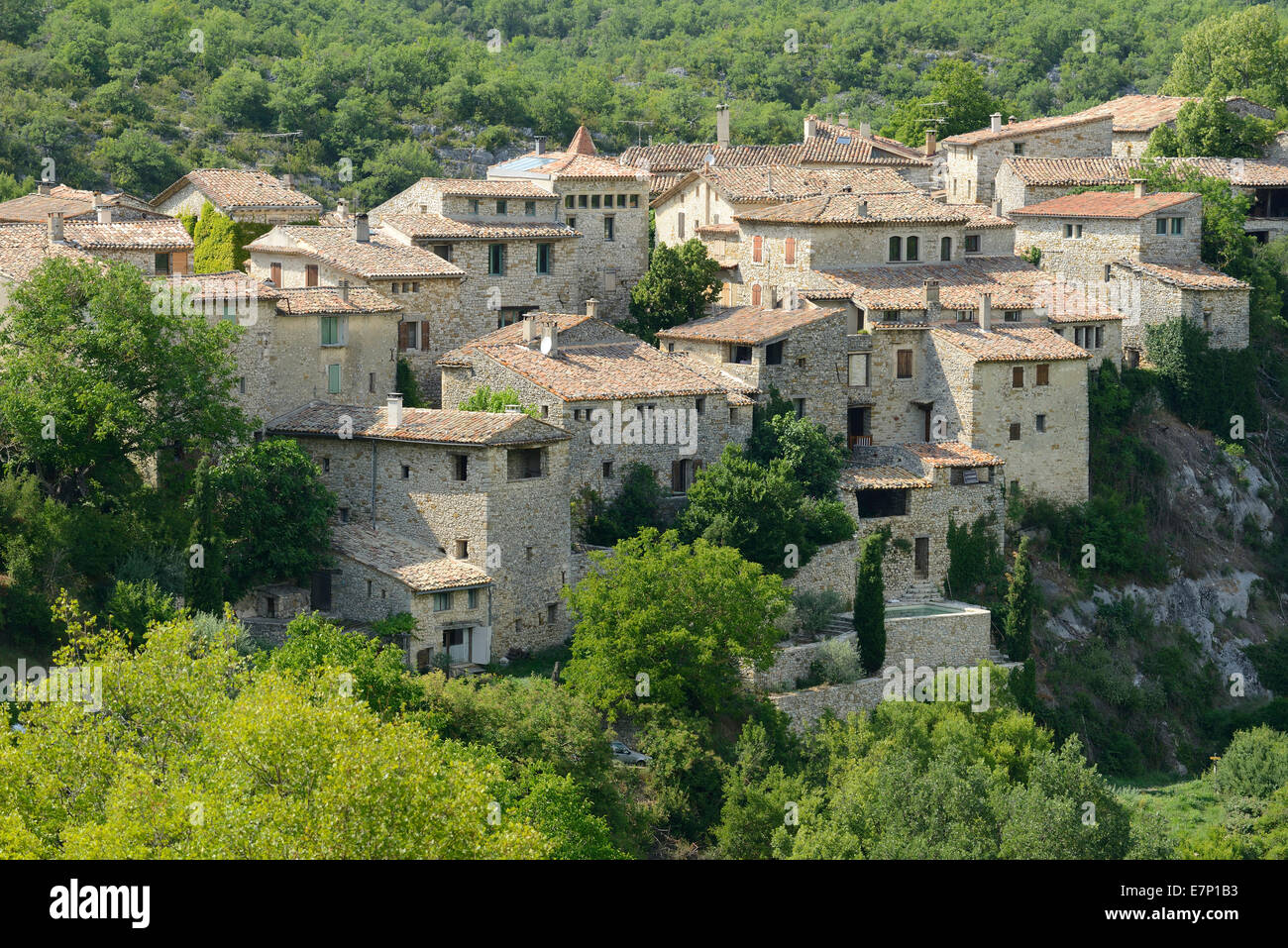 Europe, France, Provence, Alpes-de-Haute-Provence, ministère, Oppedette, village, ville, maison Banque D'Images