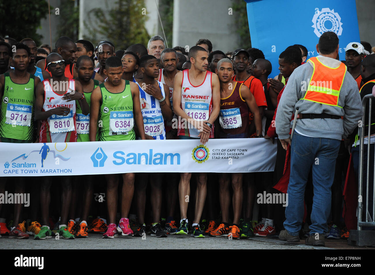 Cape Town, Afrique du Sud. Sep 21, 2014. Elroy Gelant (11628) au début de la 10km pendant la 2014 Sanlam Cap Marathon le 21 septembre, 2014 dans . Credit : Roger Sedres/Gallo Images/Alamy Live News Banque D'Images