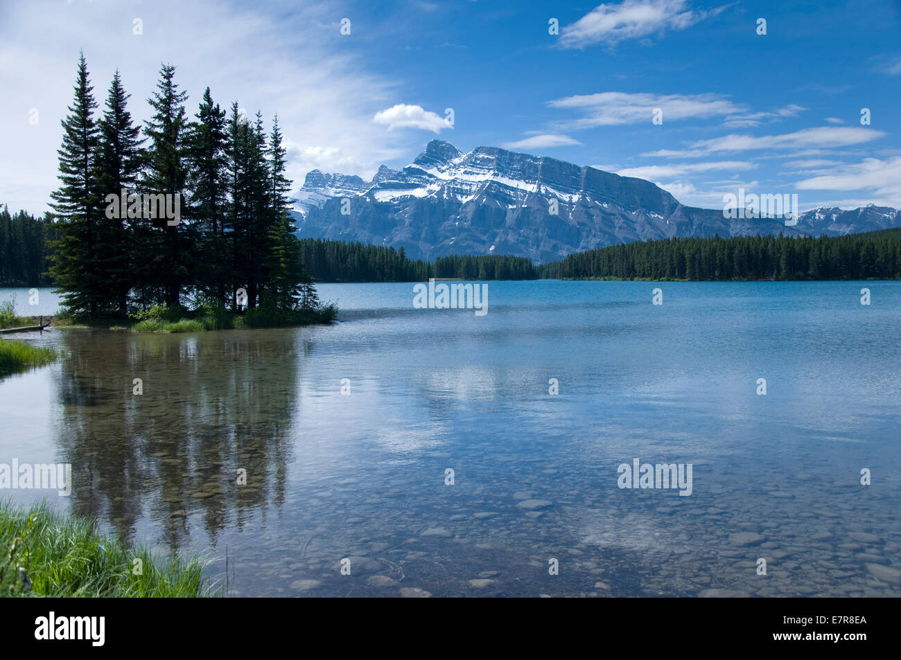 Le lac Two Jack, Banff, Alberta, Canada Banque D'Images