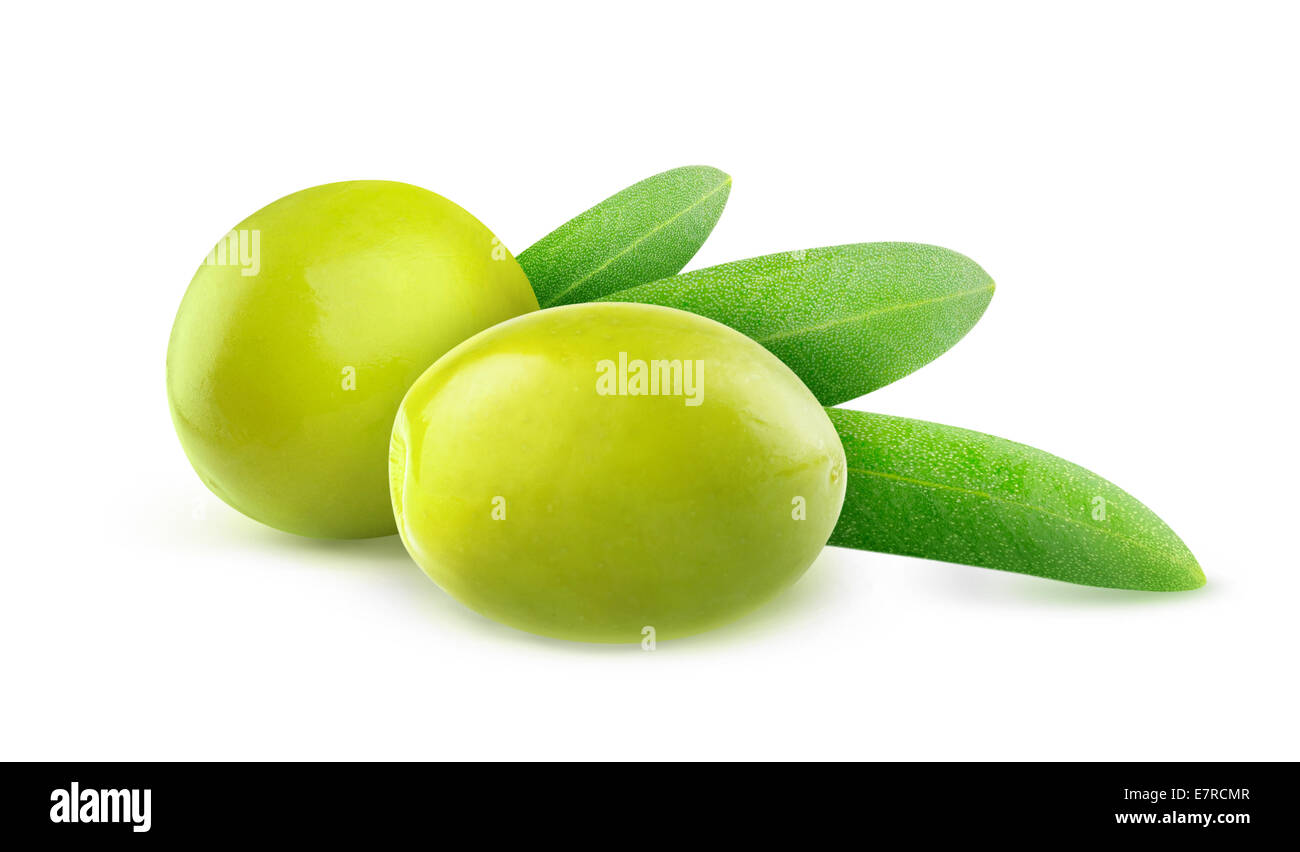 Olives vertes isolated on white Banque D'Images