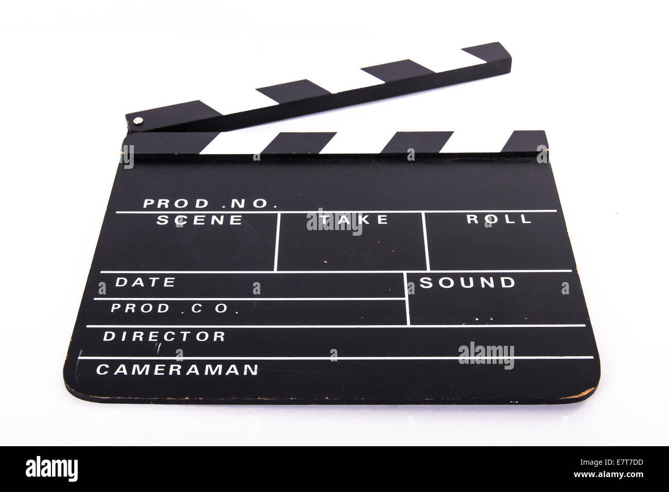 Vue avant du cinéma noir vierge clapper board, isolé sur fond blanc. Banque D'Images