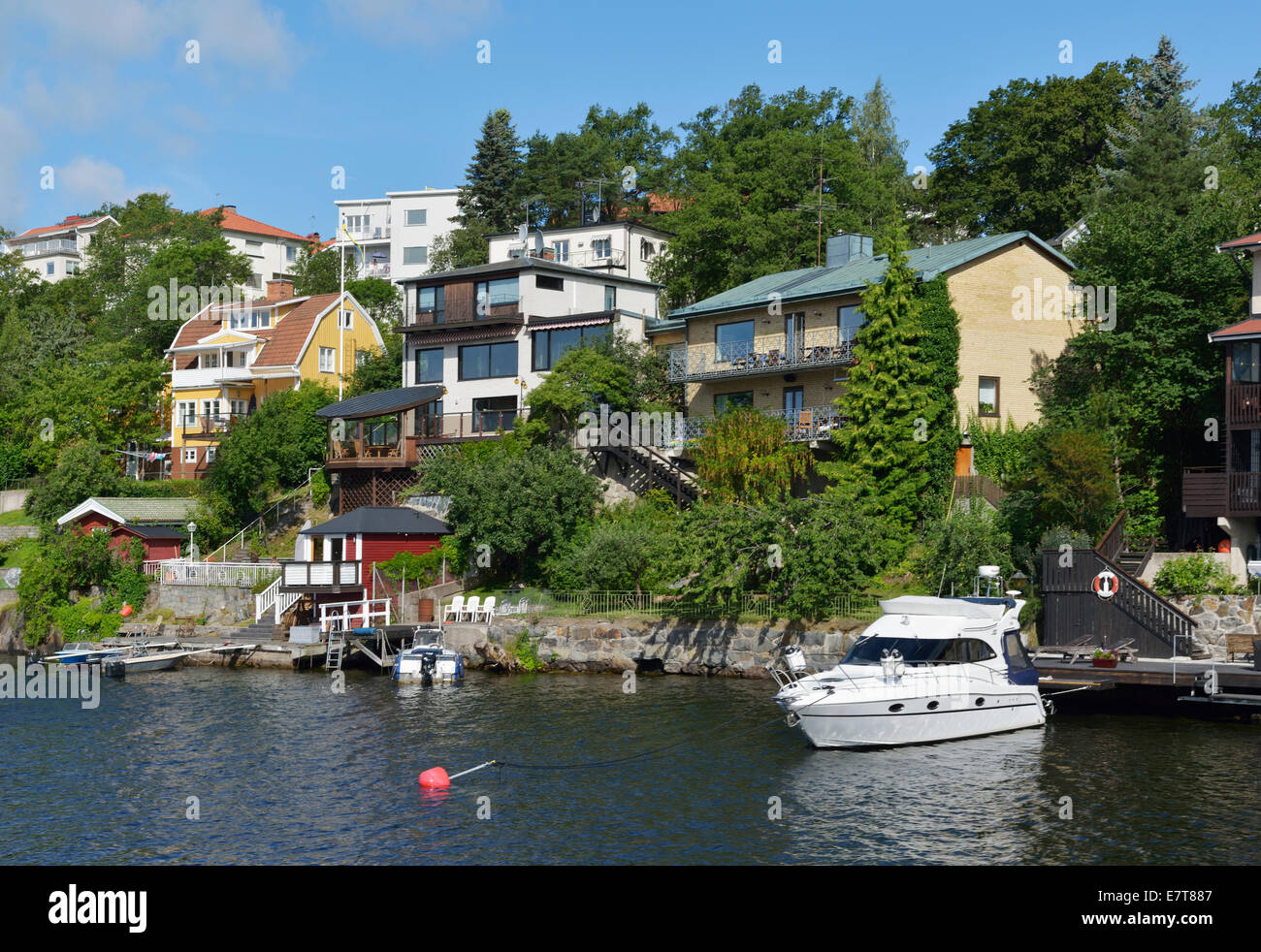 Maisons au bord de l'eau, Stockholm, Suède 140810 61878  Banque D'Images