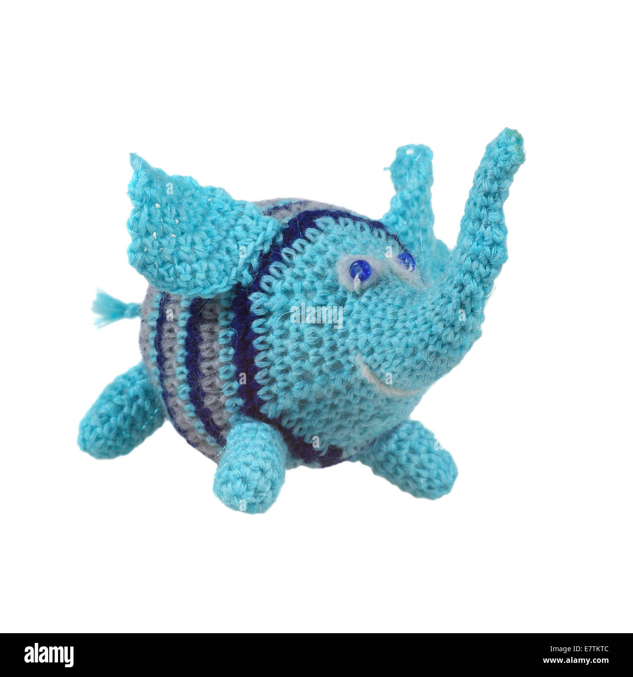 Blue Elephant jouets tricotés isolé sur fond blanc Banque D'Images