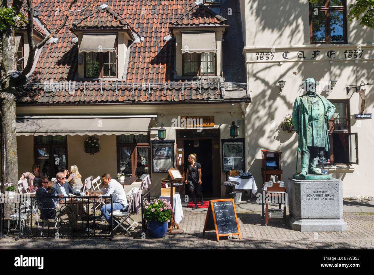 Engebret café, la plus ancienne d'Oslo restaurant fondé en 1857. Oslo, Norvège Banque D'Images