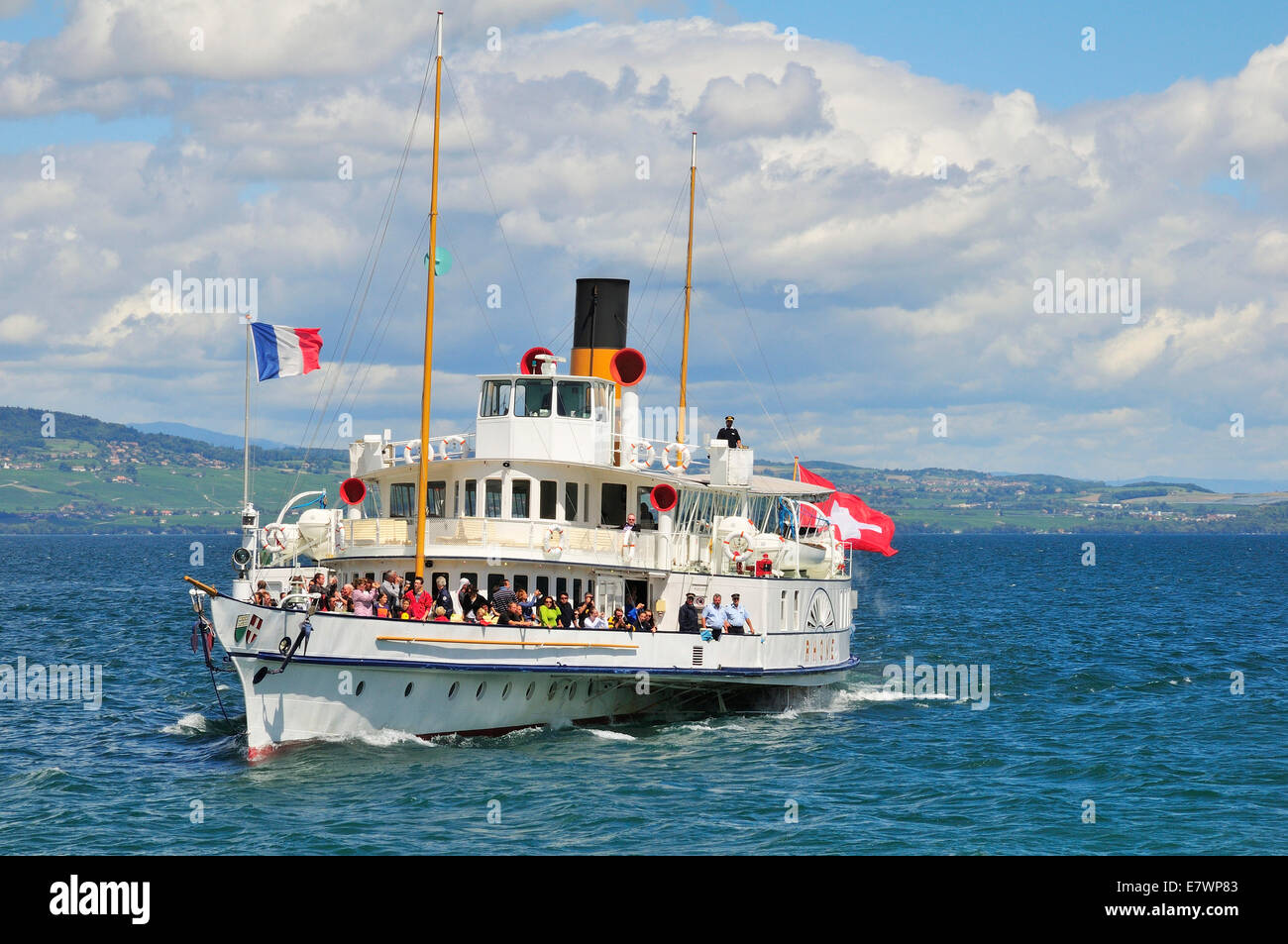 La France vapeur à aubes sur le Lac Léman ou le Lac Léman, Yvoire, Rhône-Alpes, Haute-Savoie, France Banque D'Images