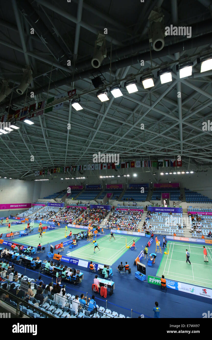 Incheon, Corée du Sud. 25 Septembre, 2014. Vue générale : badminton féminin au gymnase Gyeyang pendant le 2014 Jeux Asiatiques d'Incheon en Corée du Sud, la Corée du Sud. Credit : Yohei Osada/AFLO SPORT/Alamy Live News Banque D'Images