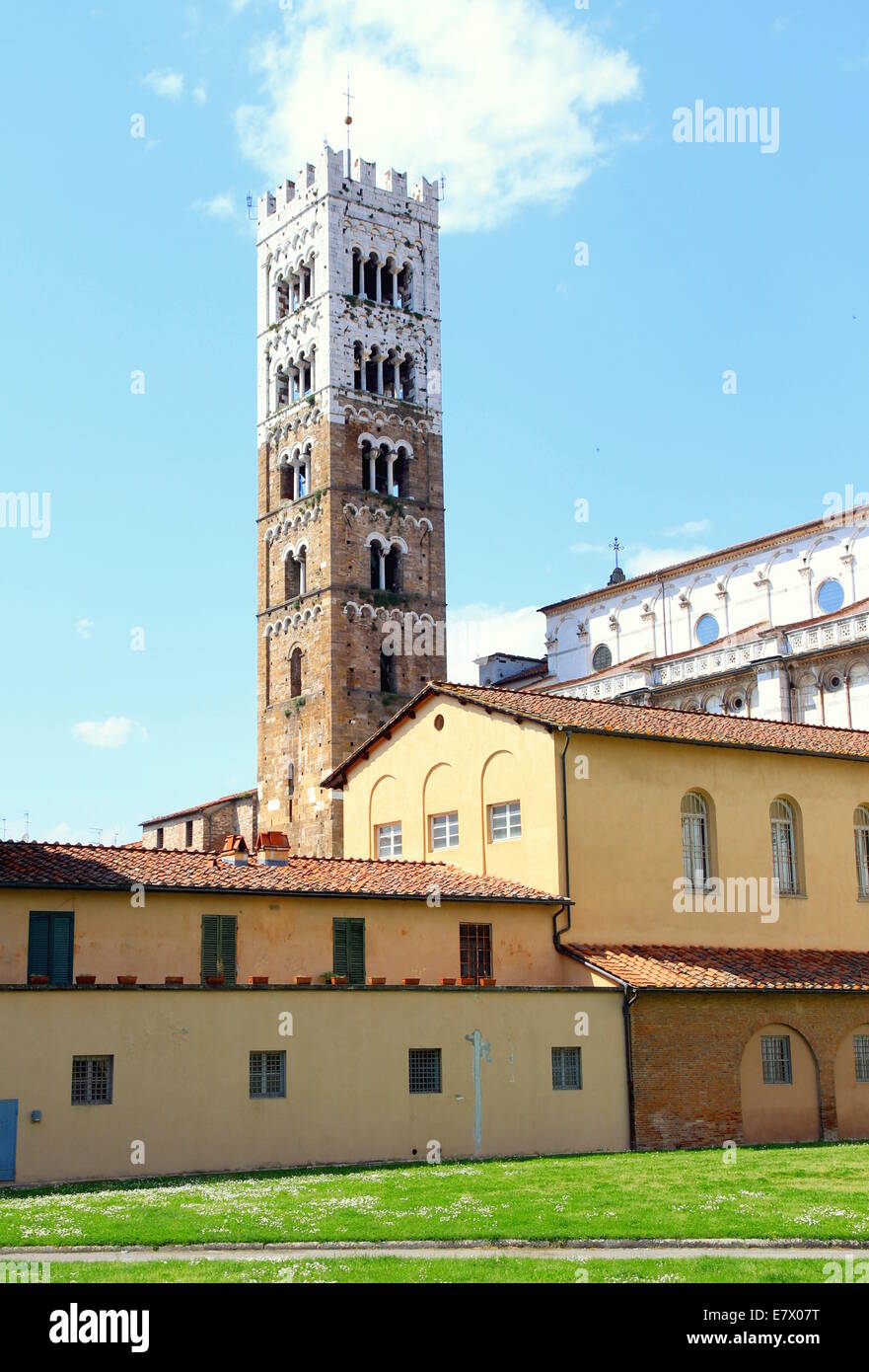 La tour de la cathédrale San Martino de Lucques, Italie Banque D'Images