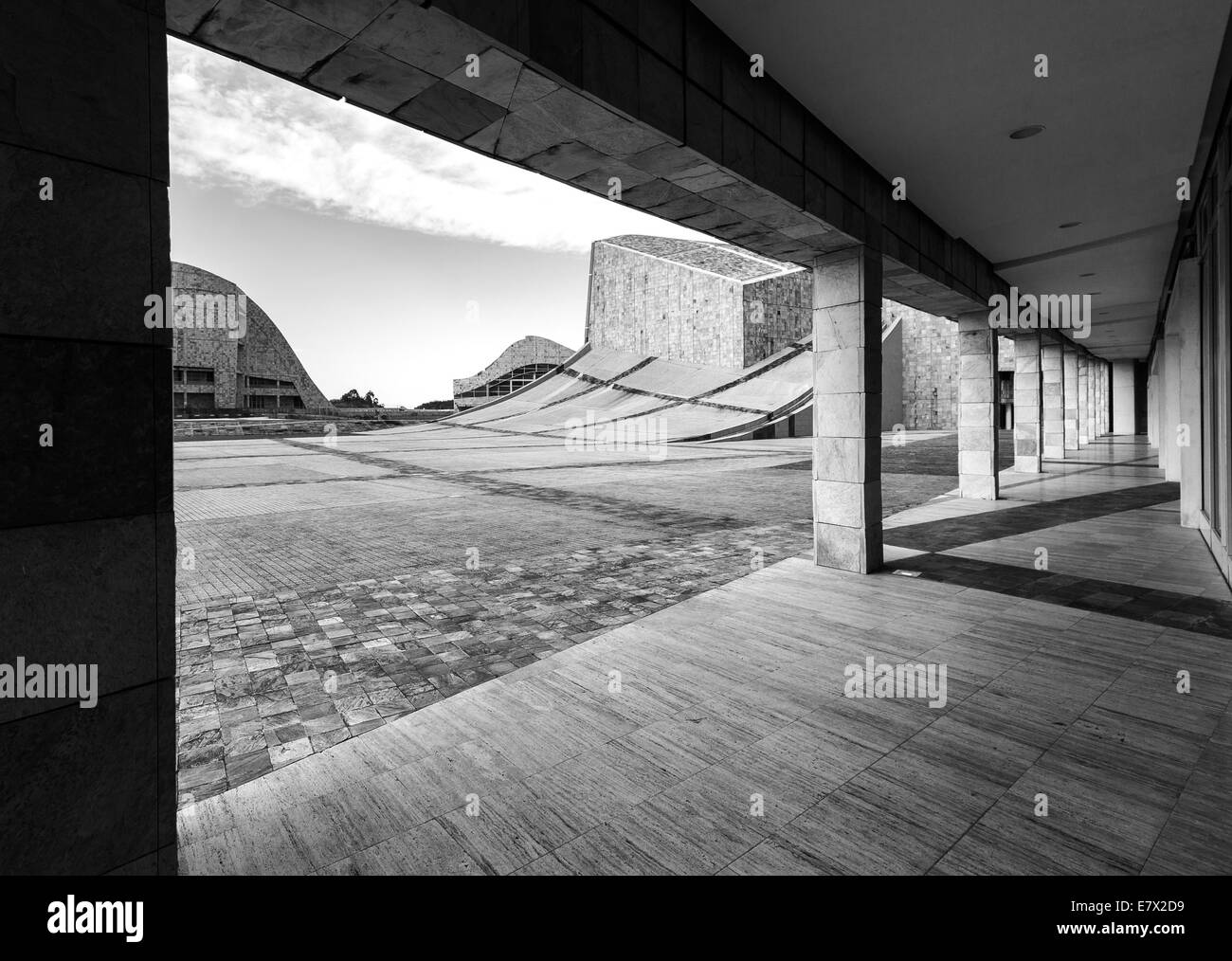 La photographie noir et blanc de Santiago de Compostela (Espagne) ville de culture Banque D'Images