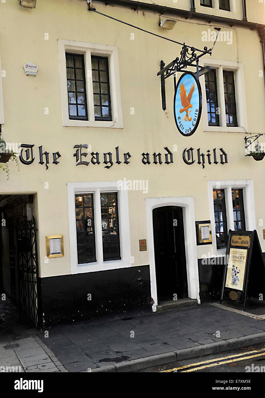 L'aigle et l'enfant sait que l'oxford pub place C.S. Lewis a écrit le Lion, La Sorcière Blanche et l'armoire. Banque D'Images