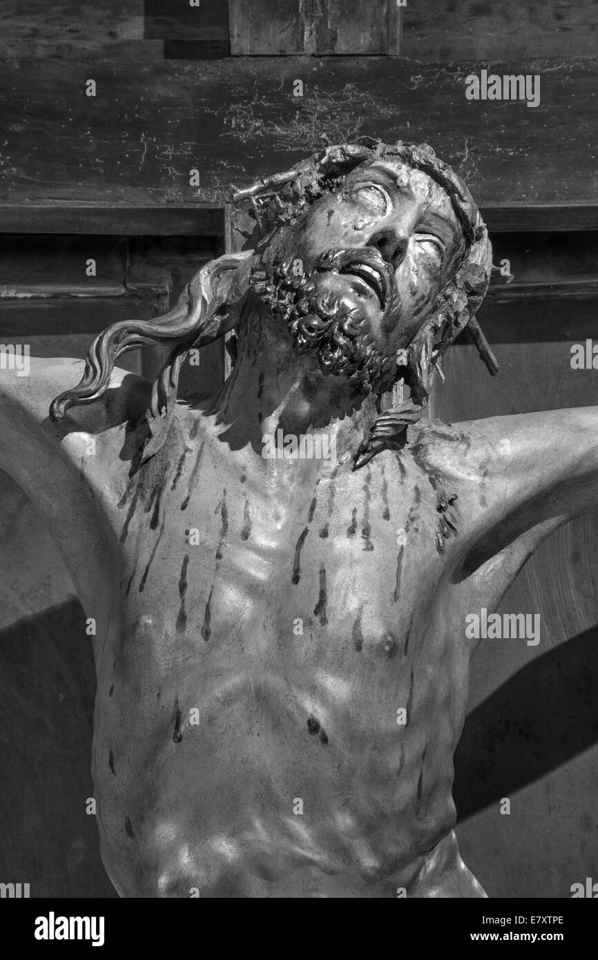 Padoue, Italie - 10 septembre 2014 : Le détail de la Crucifixion statue dans l'église Chiesa di San Gaetano Banque D'Images