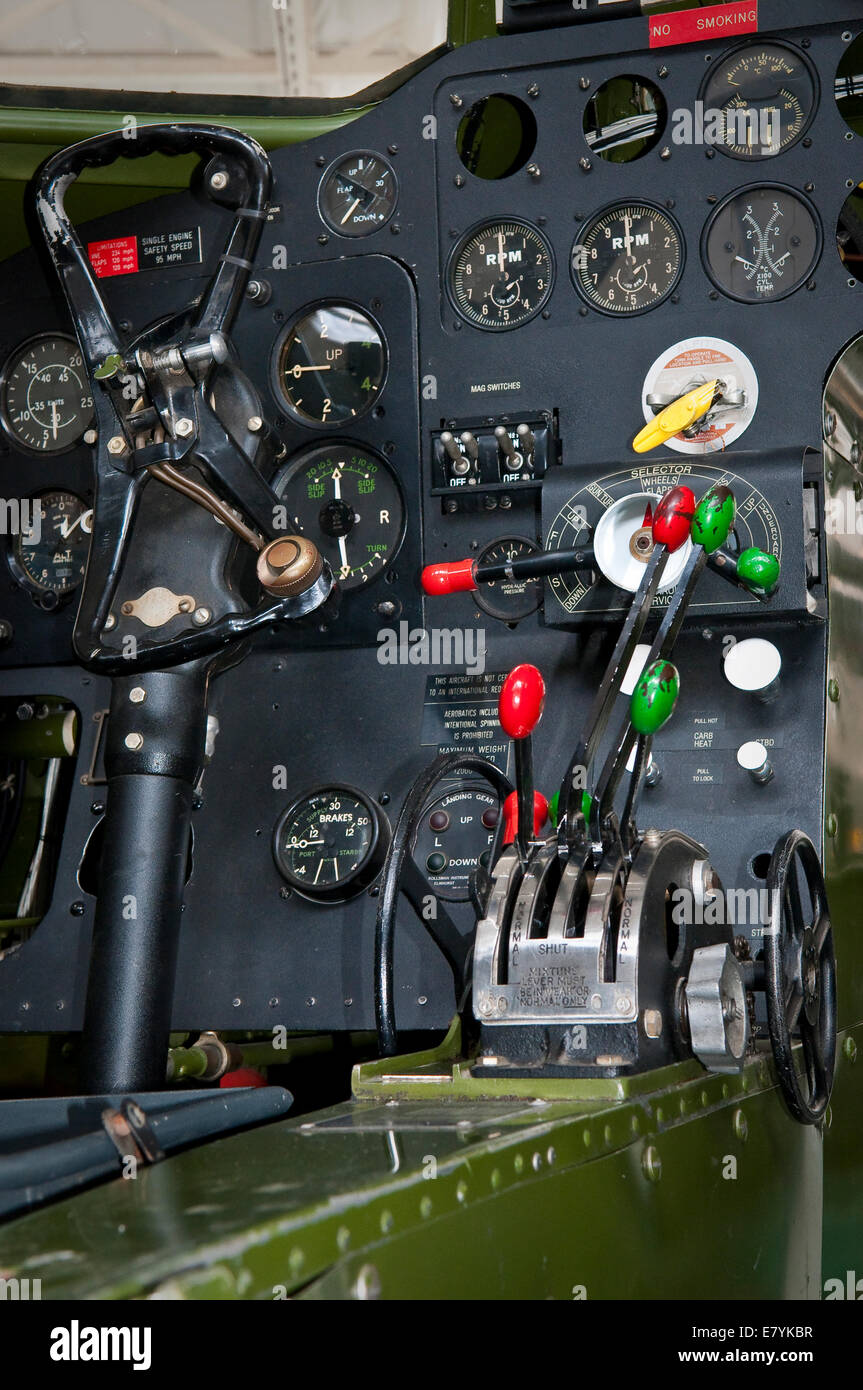 Le cockpit de l'avion Bristol Blenheim. Banque D'Images