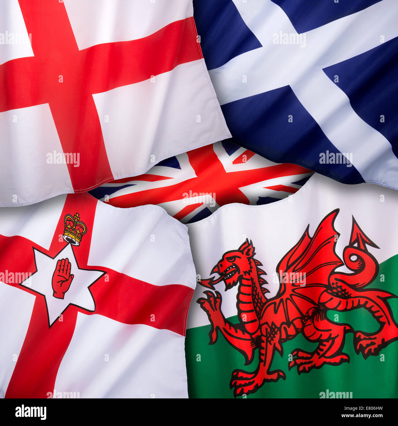 Les drapeaux du Royaume-Uni de Grande-Bretagne - Angleterre, Ecosse, Pays de Galles et d'Irlande du Nord. Banque D'Images