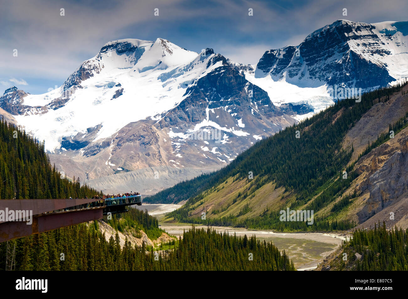 Glacier Skywalk, Jasper National Park, Alberta, Canada Photo Stock - Alamy
