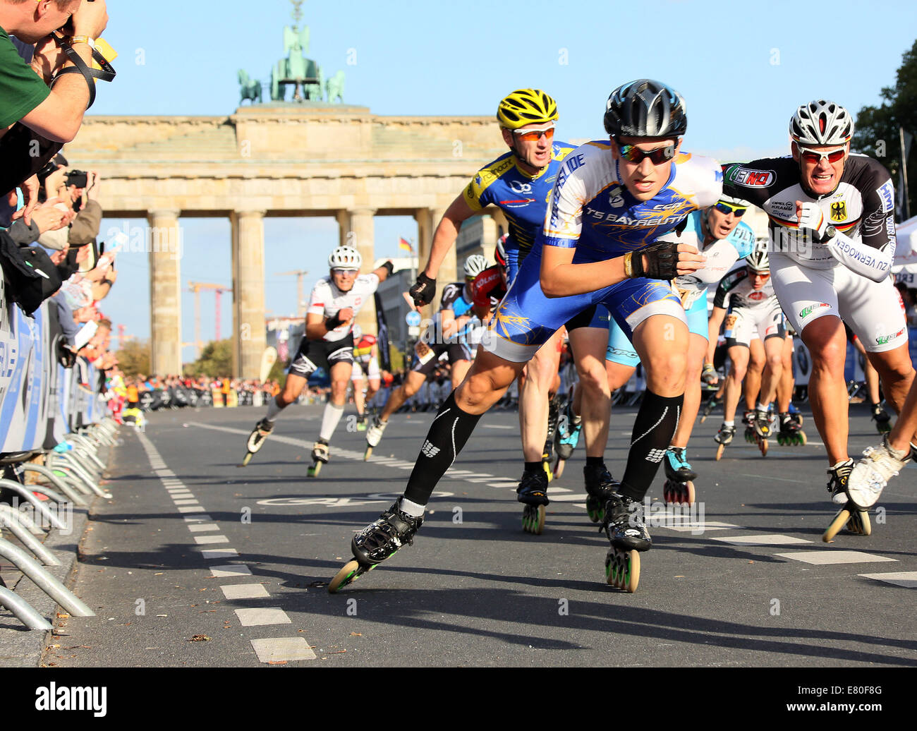 Marathon berlin brandenburg gate Banque de photographies et d'images à  haute résolution - Alamy