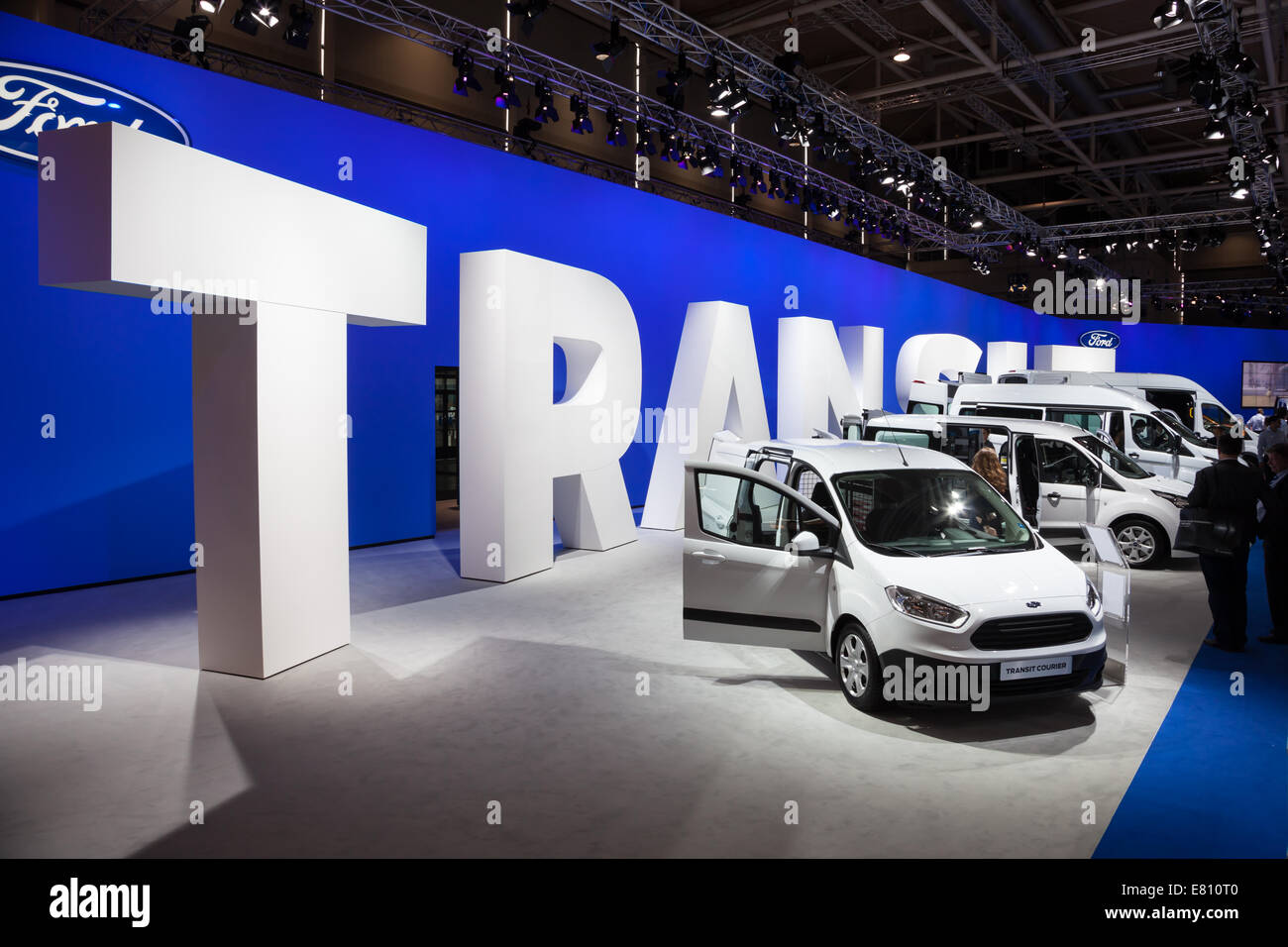 Ford Transit cars à la 65e Salon IAA Véhicules utilitaires à Hanovre, Allemagne 2014 Banque D'Images