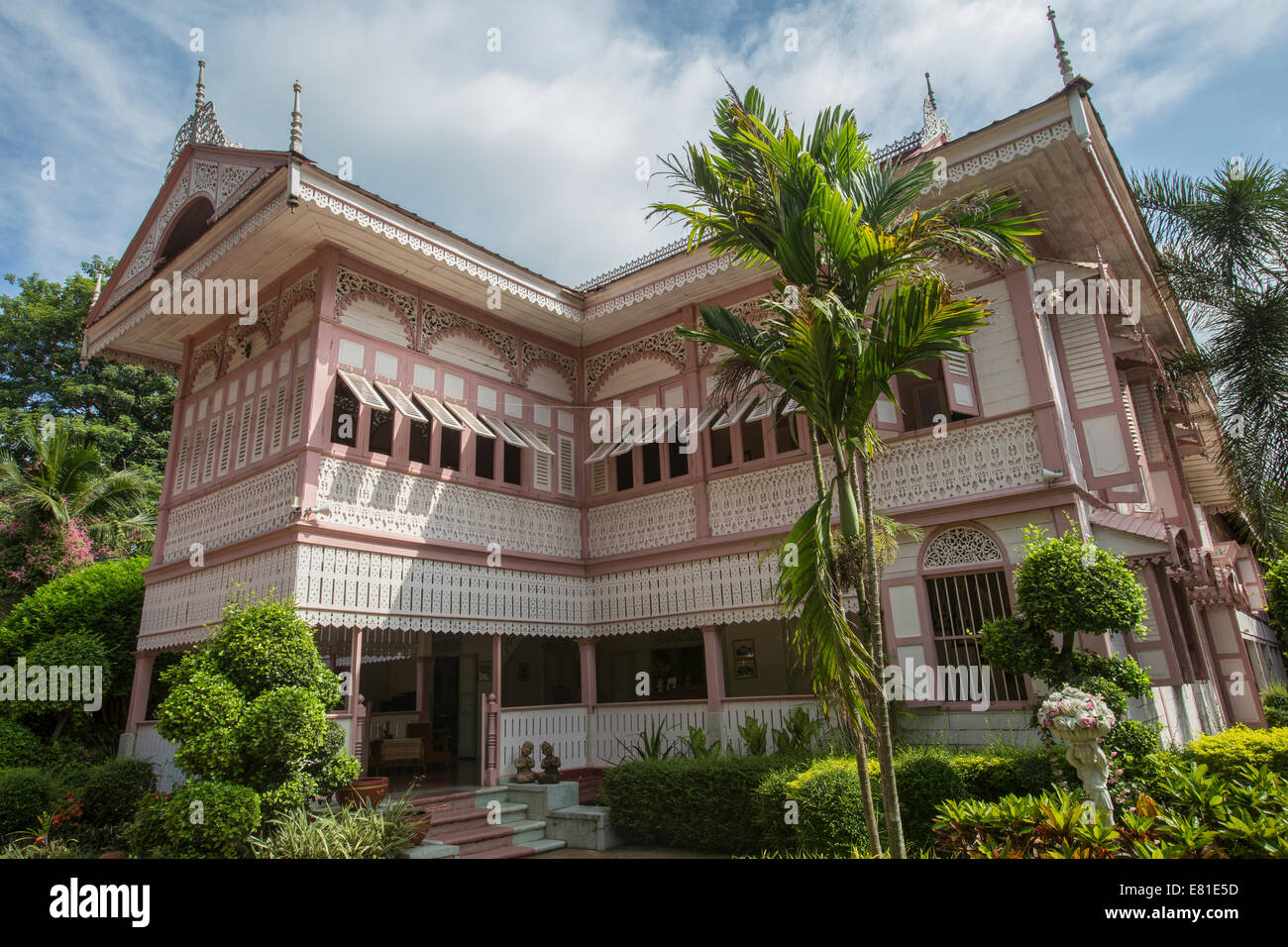 Maison Vongburi Phrae - Wongburi House a été construit en 1897 par Phraya Burirat, qui était autrefois le gouverneur de Phrae. Banque D'Images