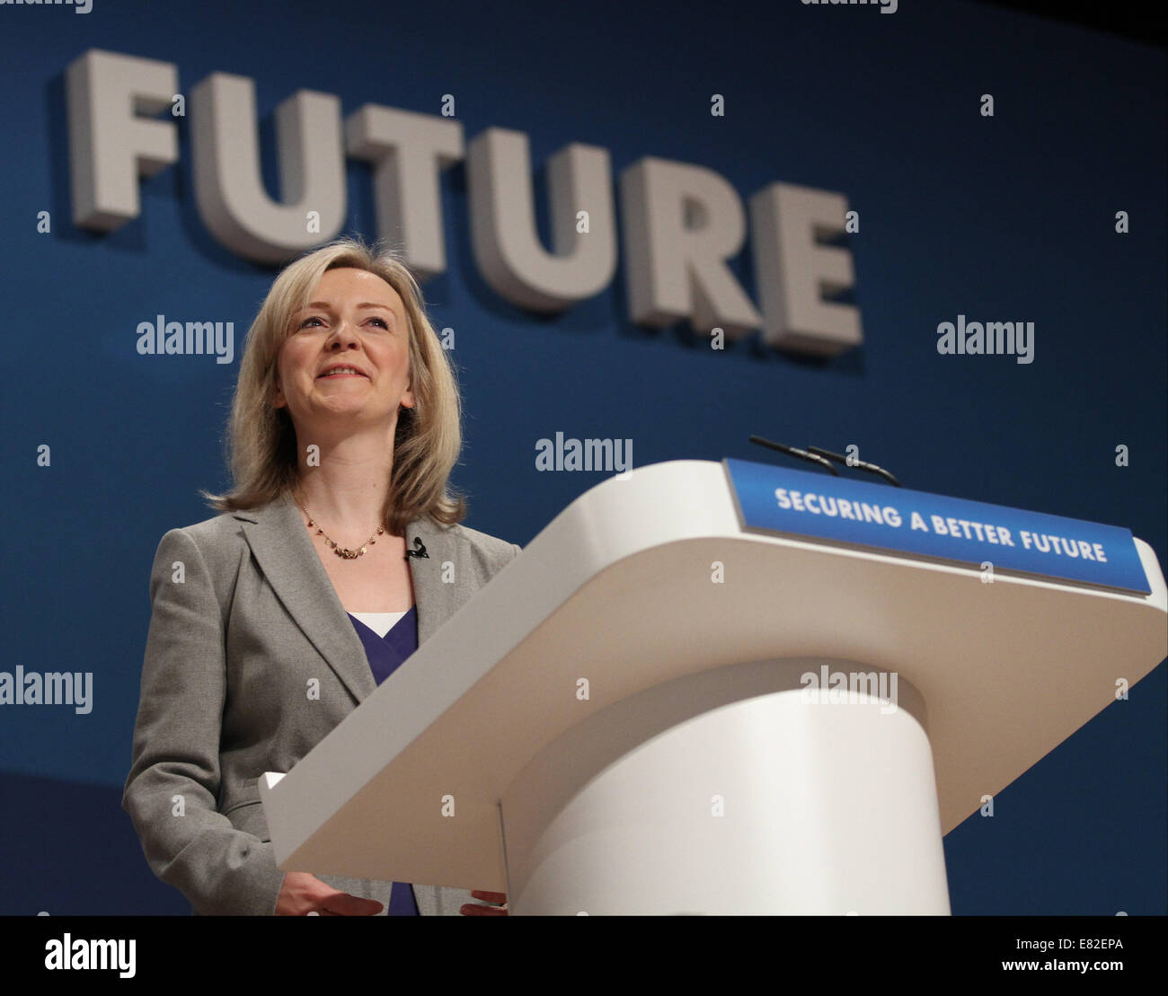 ELIZABETH Truss, député Secrétaire d'ÉTAT À ENVIRON 29 septembre 2014 CPI BIRMINGHAM ENGLAND Banque D'Images