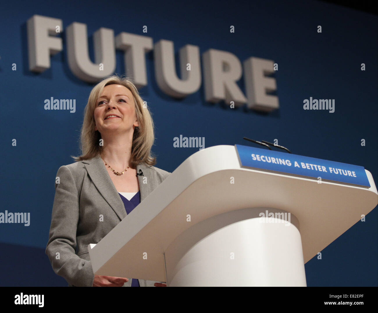 ELIZABETH Truss, député Secrétaire d'ÉTAT À ENVIRON 29 septembre 2014 CPI BIRMINGHAM ENGLAND Banque D'Images