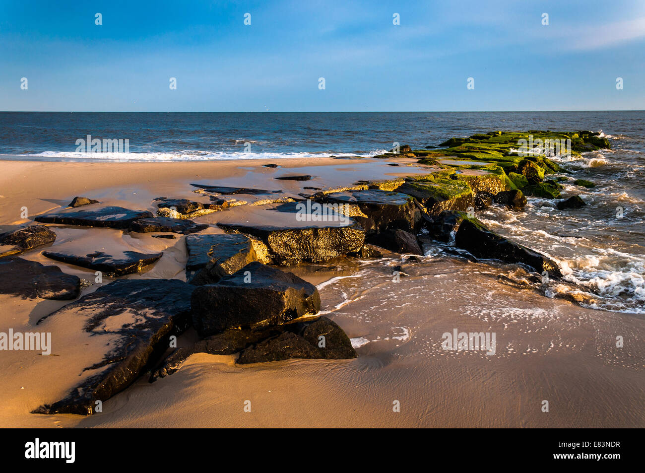 Jetée sur la plage de Cape May, New Jersey. Banque D'Images