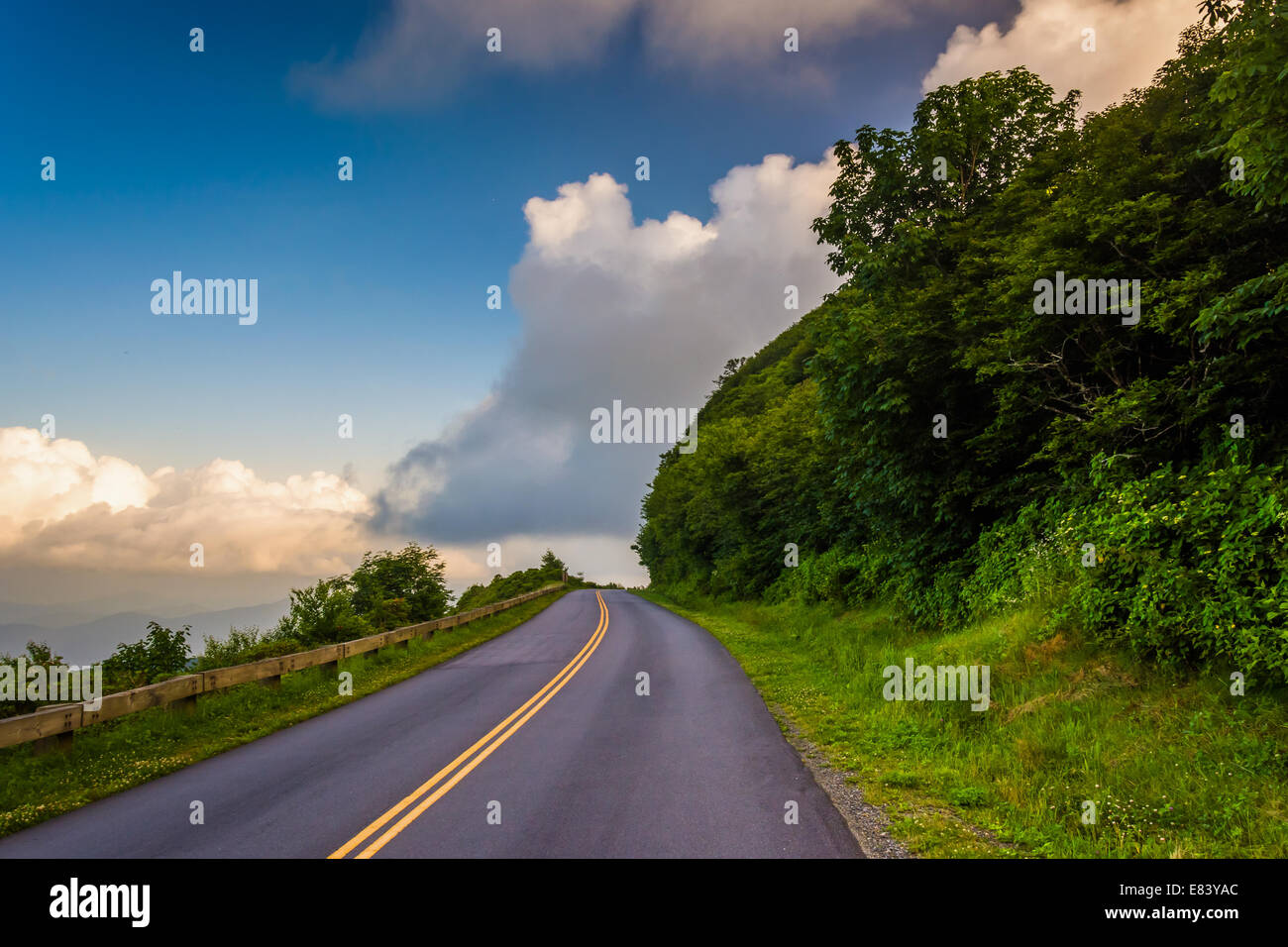 Le Blue Ridge Parkway, près de Asheville, Caroline du Nord. Banque D'Images