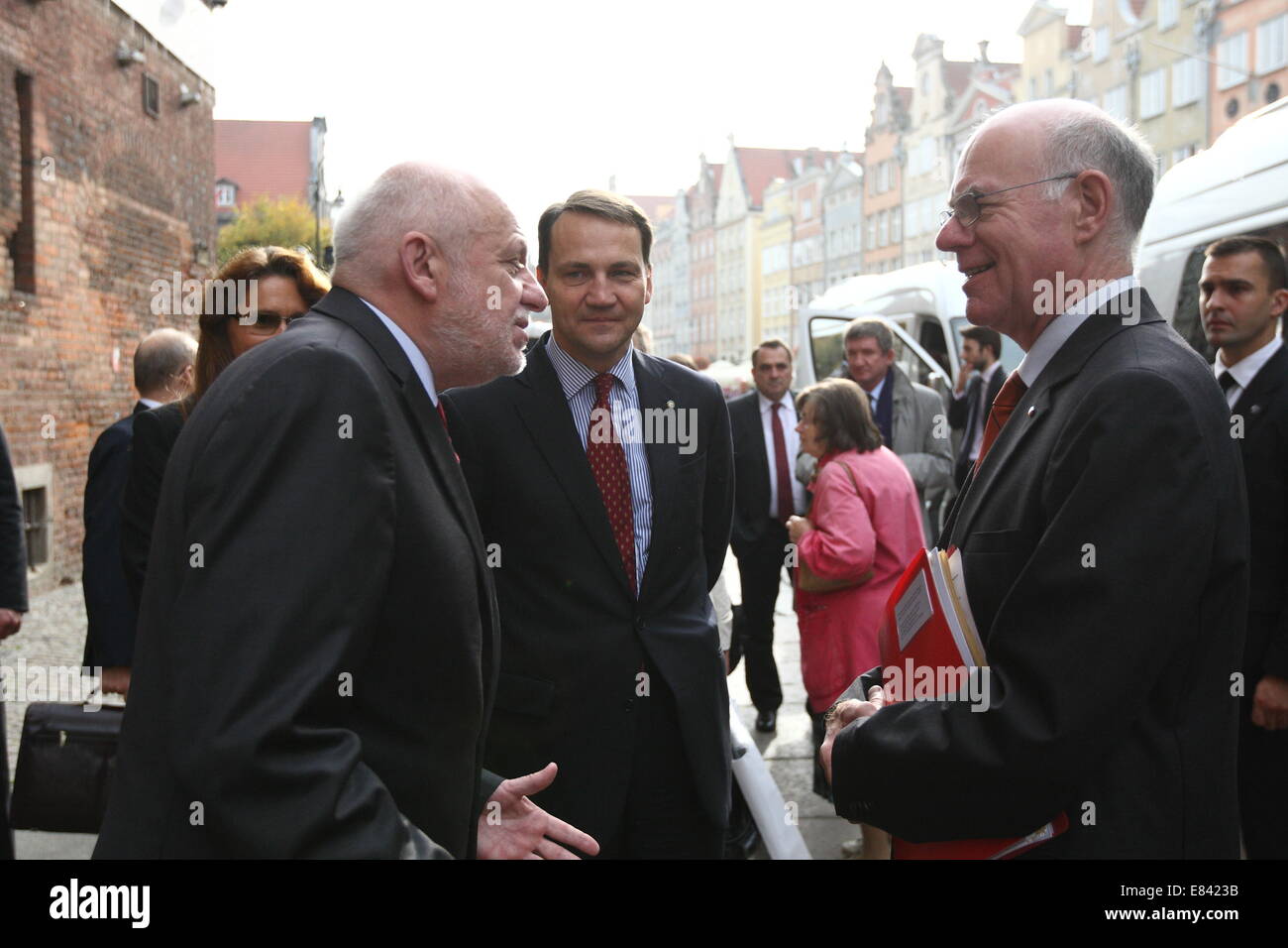 Gdansk, Pologne. 30 Septembre, 2014. Réunion conjointe des chefs d'Sejm polonais et le Bundestag allemand à Gdansk. Sur la photo : Radoslaw Sikorski (C) et Norbert Lammert Crédit : Michal Fludra/Alamy Live News Banque D'Images