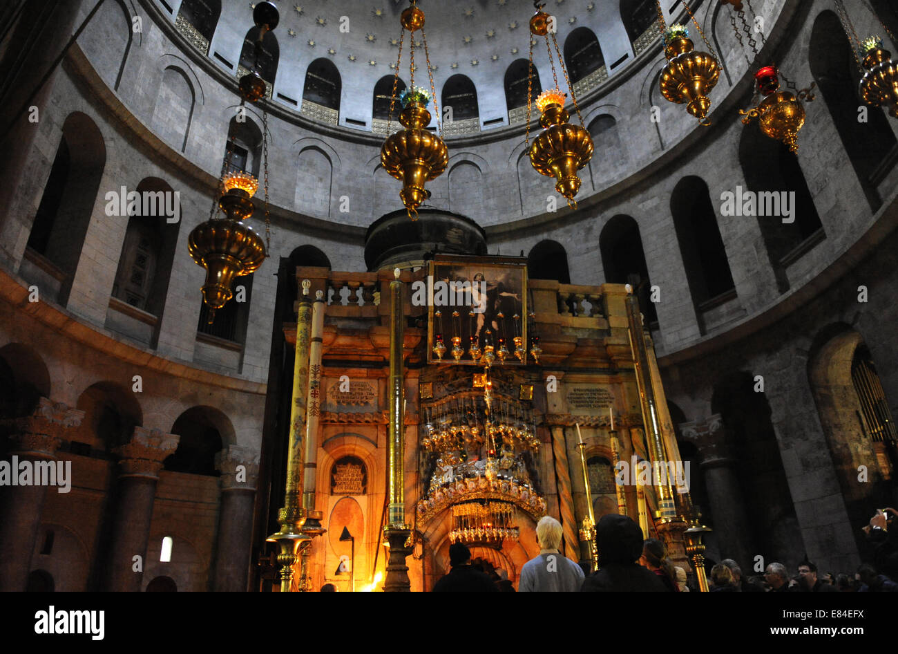 Israël. Jérusalem. Le tombeau du Christ au Saint-Sépulcre. Aedicula. Vieille ville. Banque D'Images