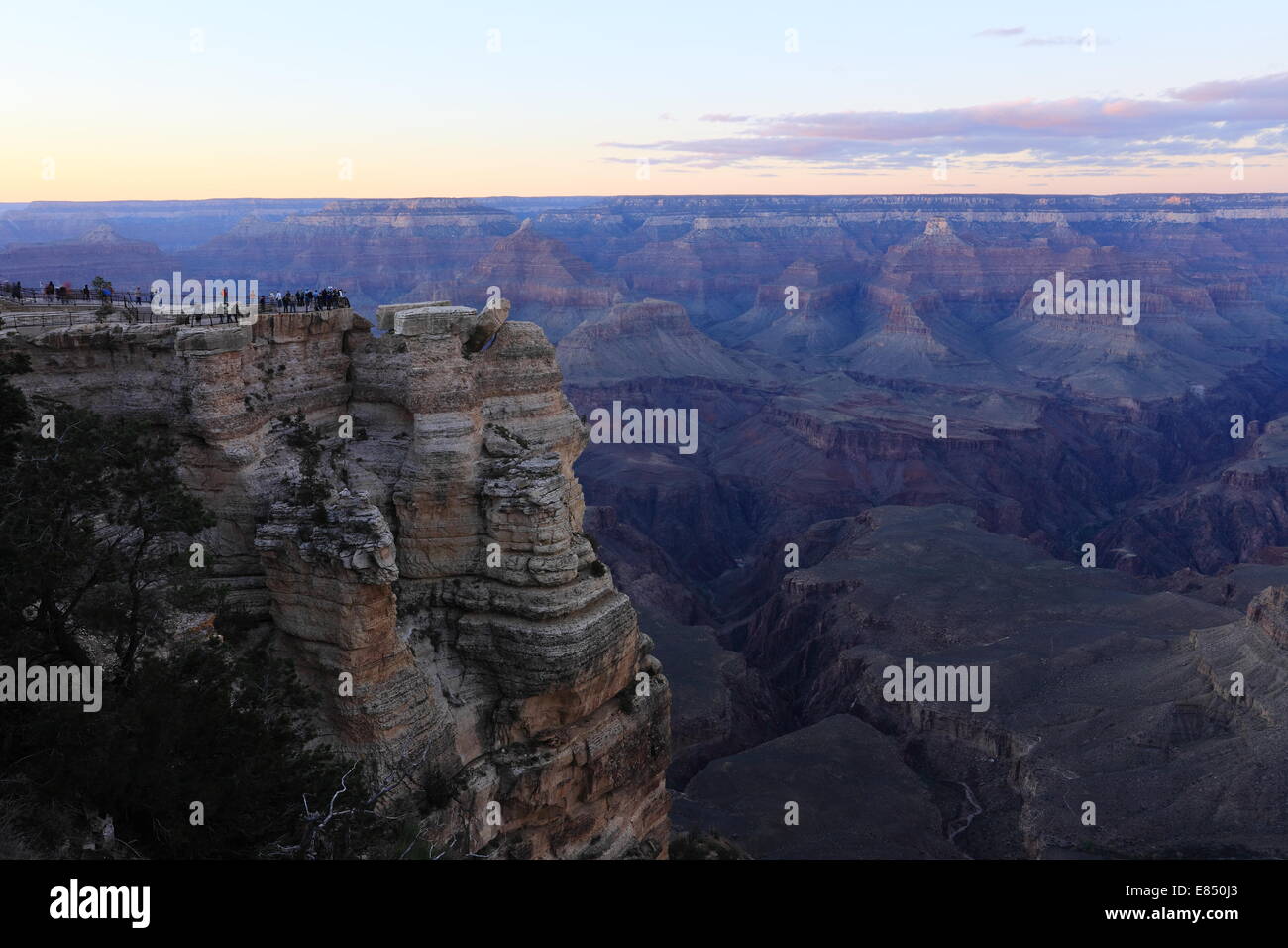 Coucher du soleil dans le Parc National du Grand Canyon - Arizona - USA près de Mather Point Banque D'Images