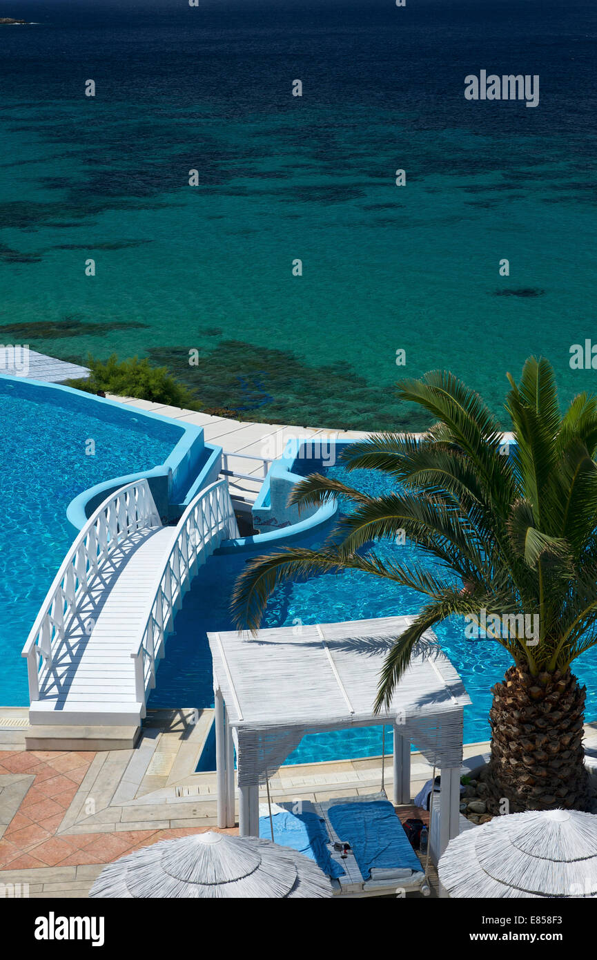 Bassin de Saint John Hotel, Agios Ioannis, Mykonos, Cyclades, Grèce Banque D'Images