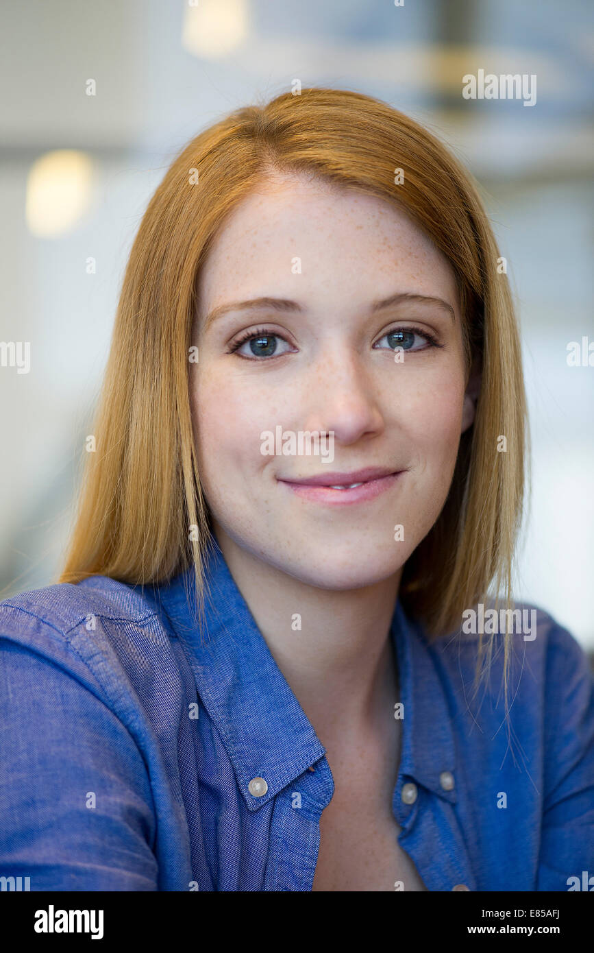 Young woman, portrait Banque D'Images