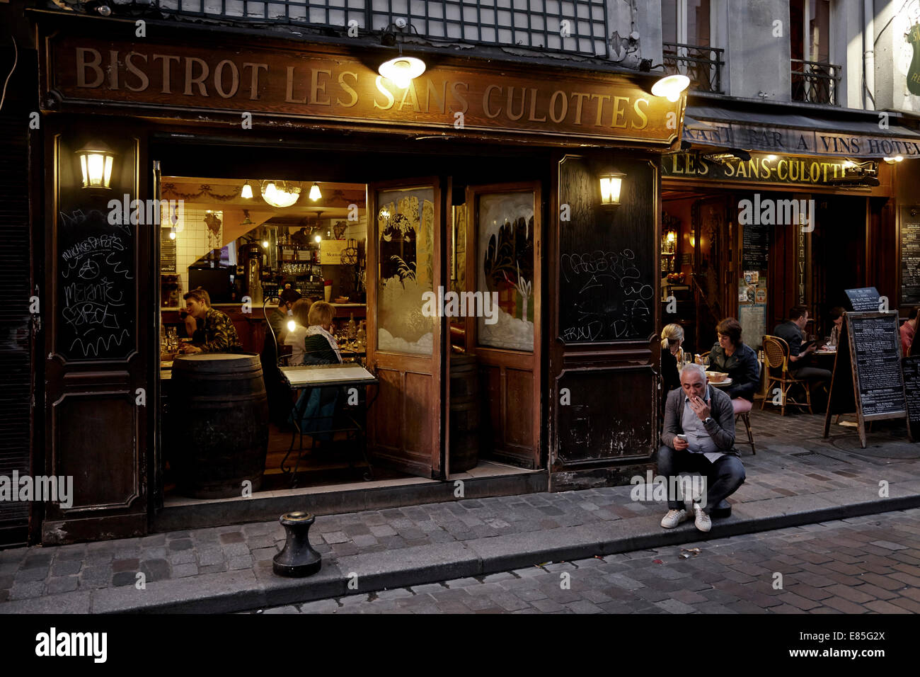 Bistro et bar à Paris près de Bastille Banque D'Images