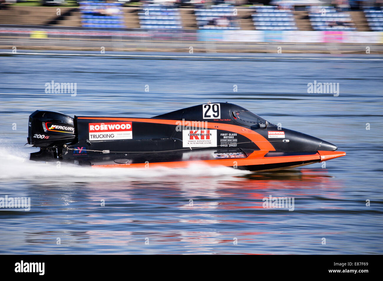 Paul Balfour Bateau de Moteur à la Démo Bateau de Moteur GP à Holme Pierrepont Banque D'Images