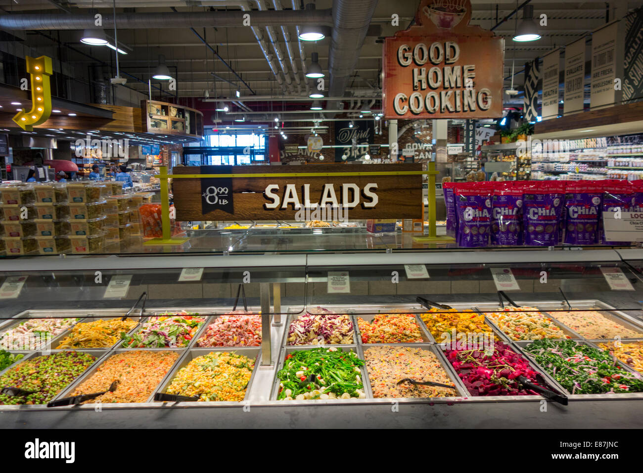 Salad bar in whole foods Banque de photographies et d’images à haute