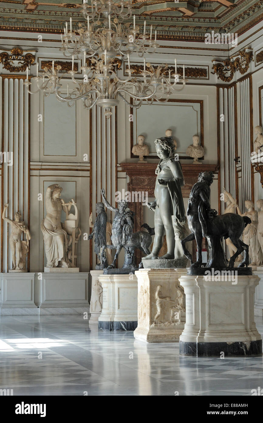 Grande salle Musées du Capitole Musei Capitolini Rome Italie Banque D'Images