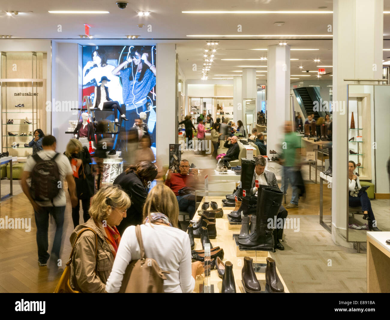 Des chaussures Macy's Department Store, Herald Square, NYC Banque D'Images