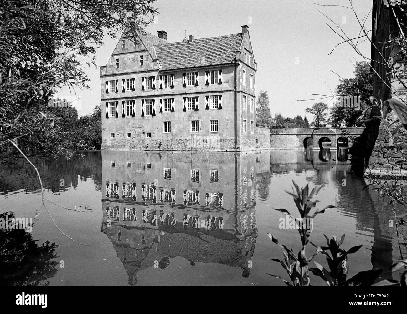 Achtziger Jahre, Wasserburg, Geburtsstaette Huelshoff der Dichterin Annette von Droste-Huelshoff, Havixbeck, Baumberge, Münster, Nordrhein-Westfa Banque D'Images