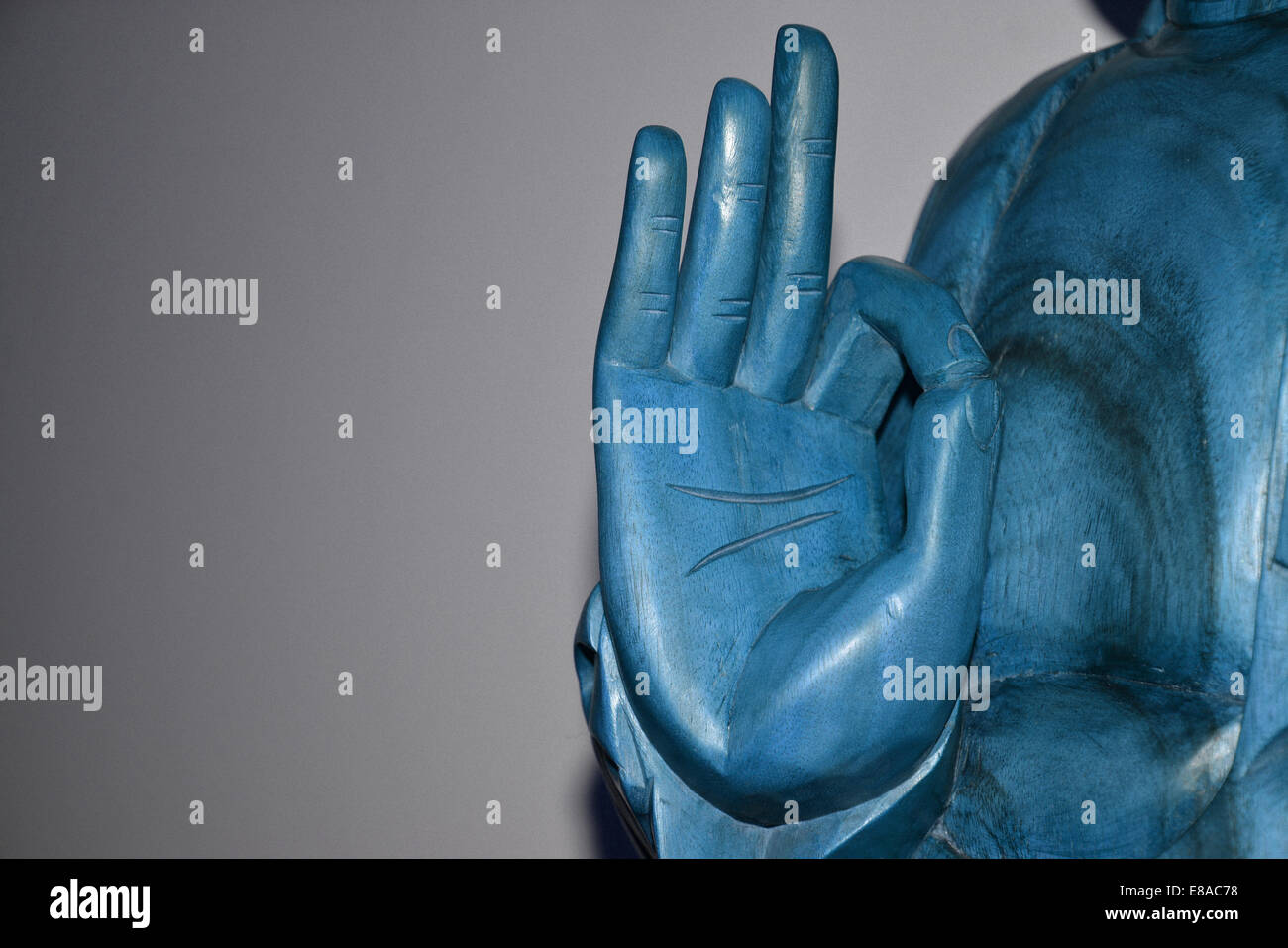 La main de Bouddha bleu Banque D'Images