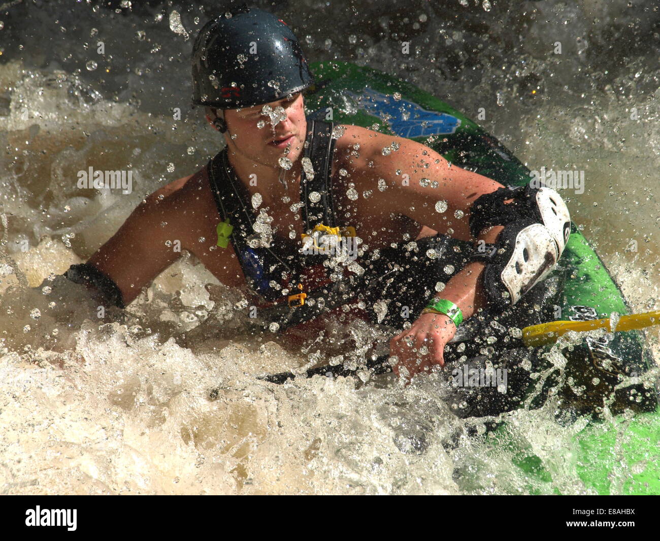 Le playboating Whitewater Banque D'Images