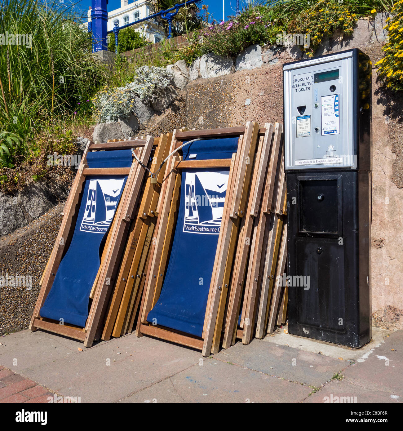 Le libre service Chaise Ticket Machine Sussex Eastbourne Banque D'Images