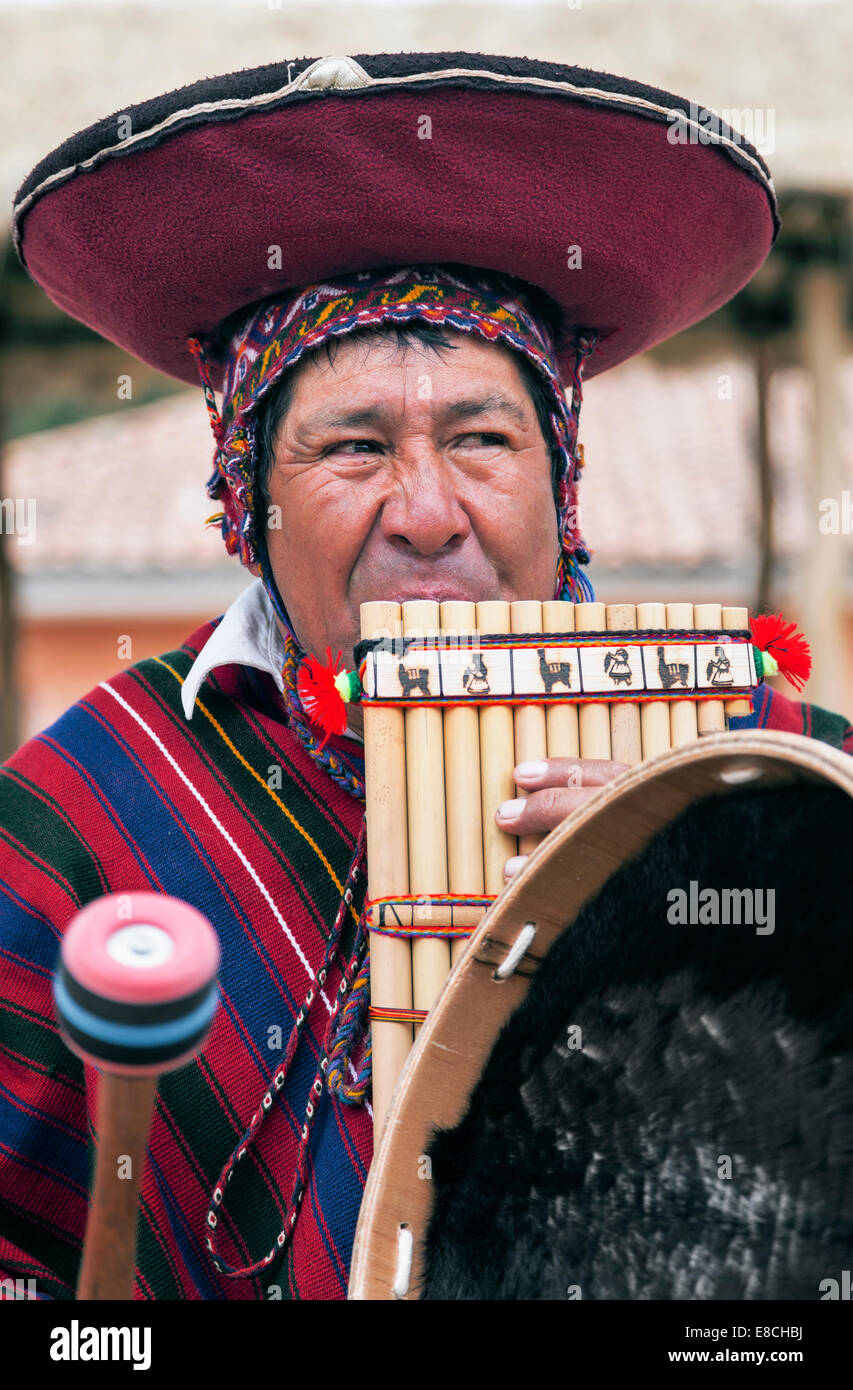 Les musiciens de Chinchero au Pérou. Banque D'Images