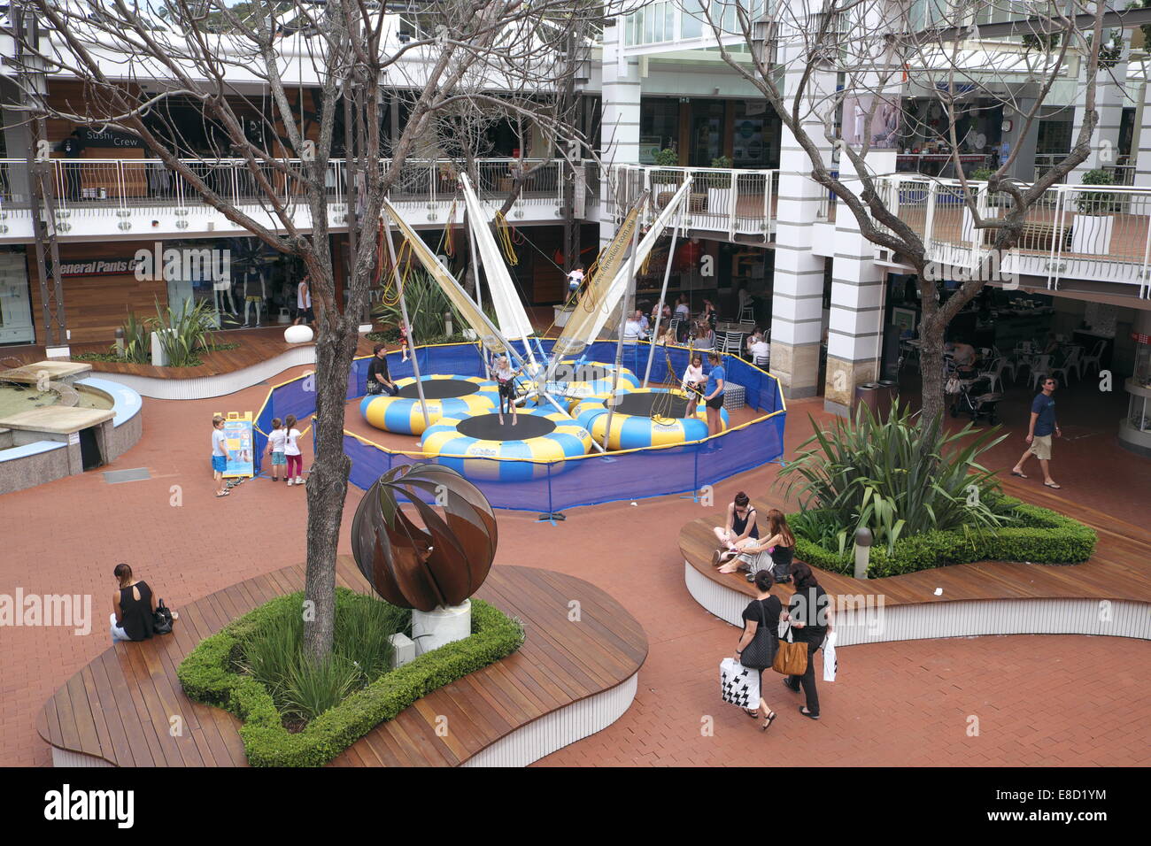 Exploité warringah mall Westfield Shopping Centre à North Sydney, Nouvelle-Galles du Sud, Australie Banque D'Images