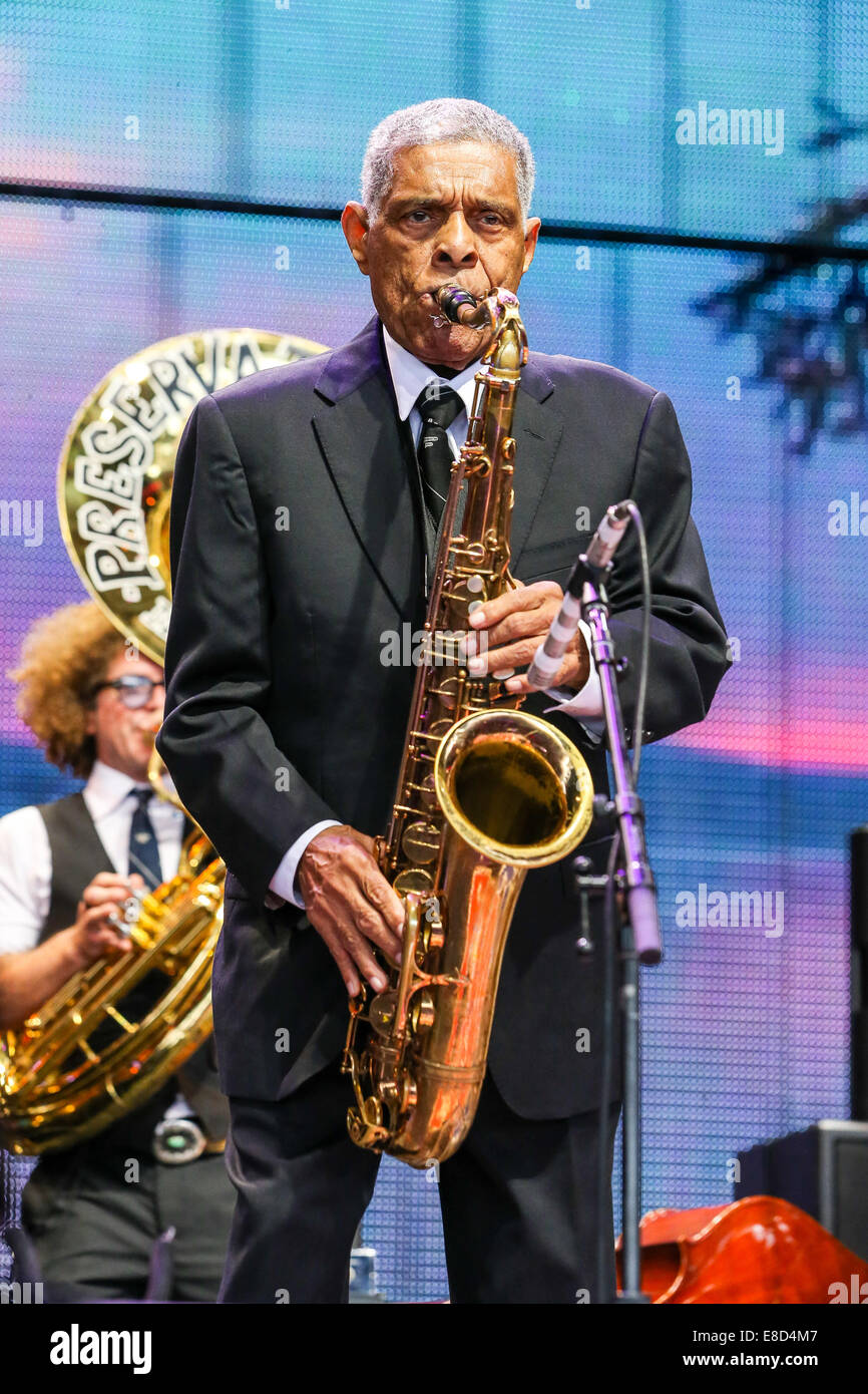 13 septembre 2014 - Raleigh, Caroline du Nord, États-Unis - préservation Hall Jazz Band d'effectuer au cours de l'aide agricole 2014 concert tenu à Walnut Creek Amphitheatre à Raleigh, NC. La 29e assemblée annuelle de l'aide agricole à un concert sold out public. Copyright 2014 Andy Martin fils (crédit Image : © Andy Martin Jr./Zuma sur le fil) Banque D'Images