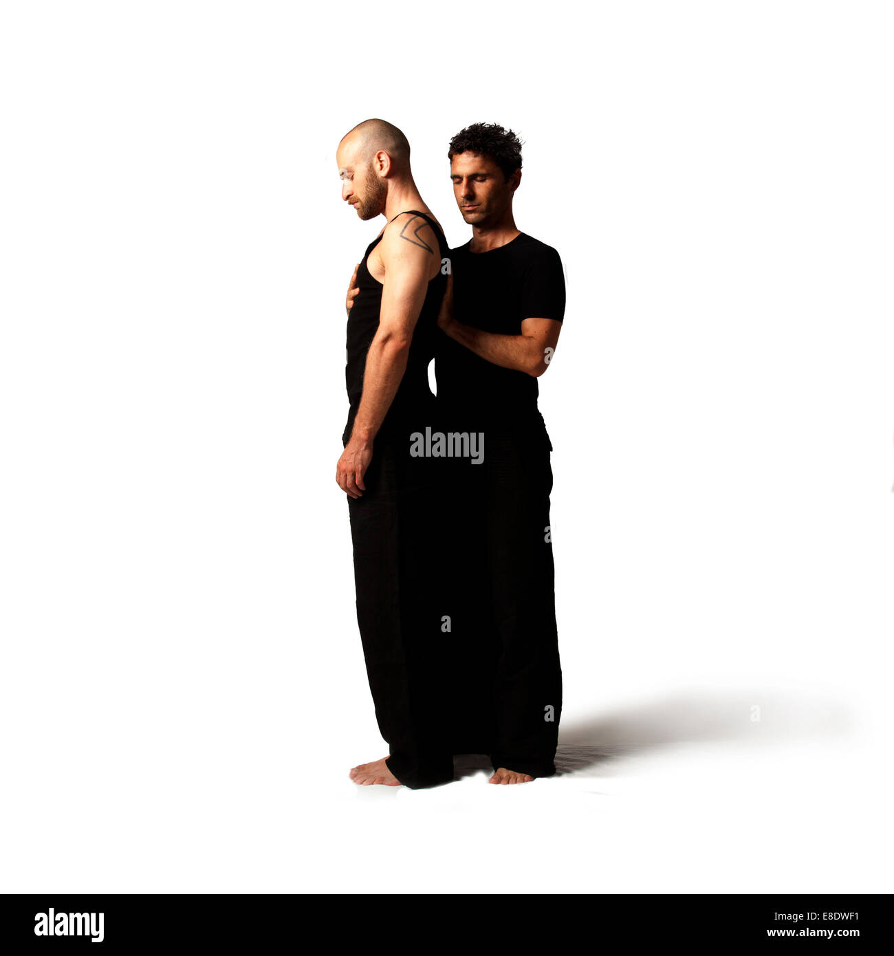 Louka leopard et modèles montrent yoga tula Banque D'Images