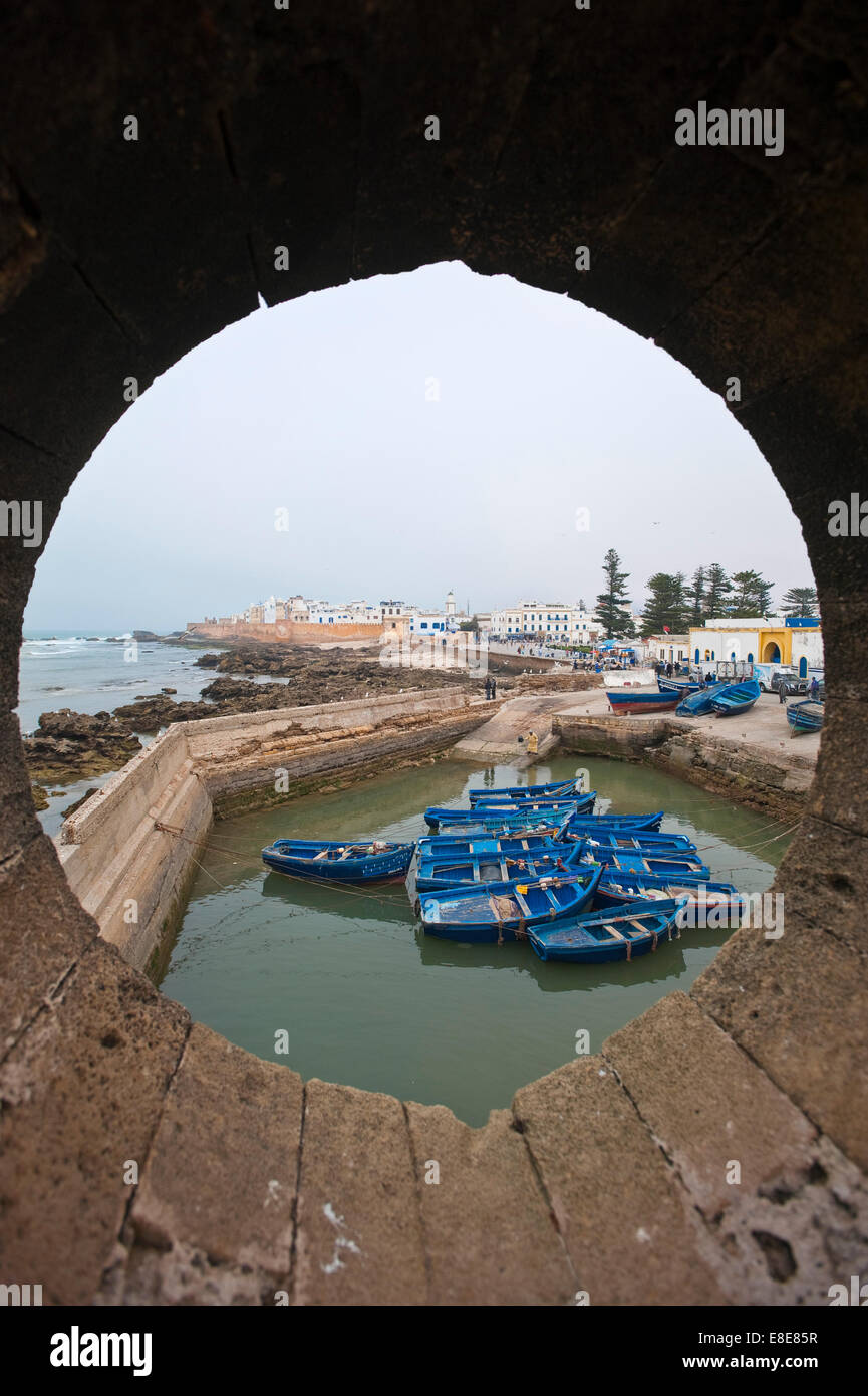 Vue verticale par un hublot à la Skala à Essaouira Banque D'Images