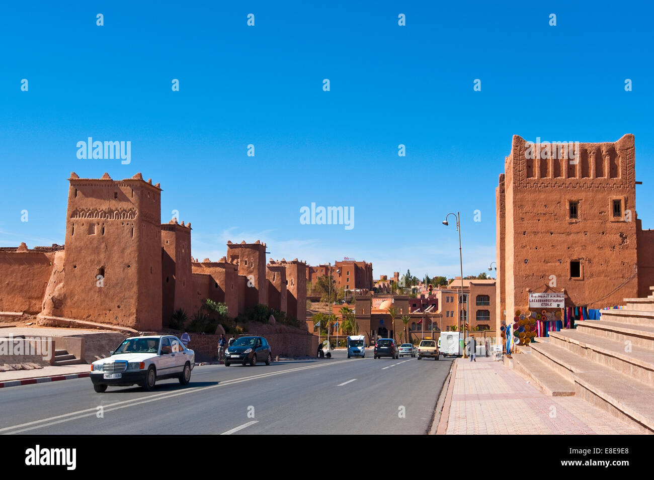 Cityscape horizontale de la Kasbah de Taourirt à Ouarzazate. Banque D'Images