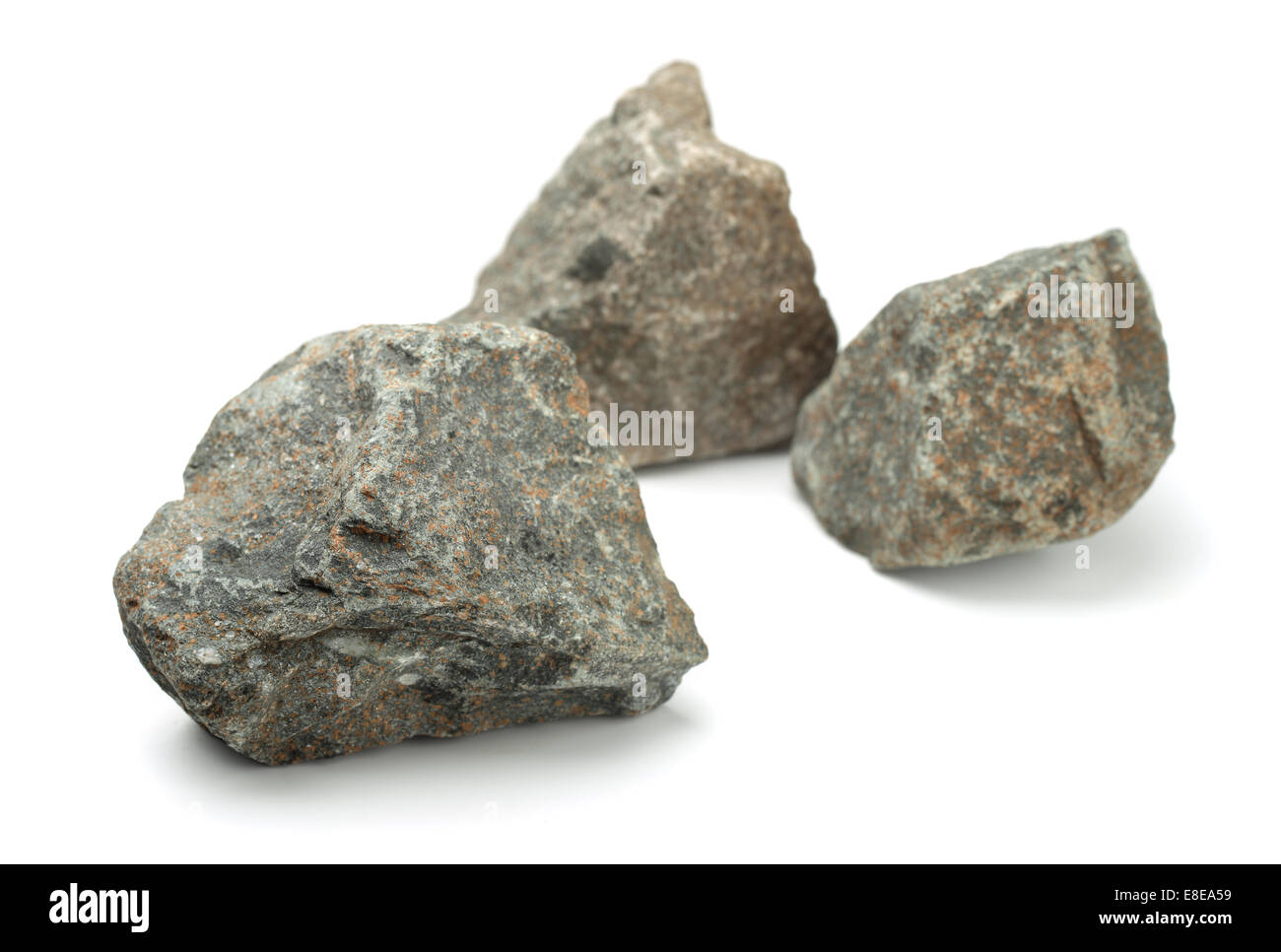 Trois morceaux de roches brutes isolated on white Banque D'Images