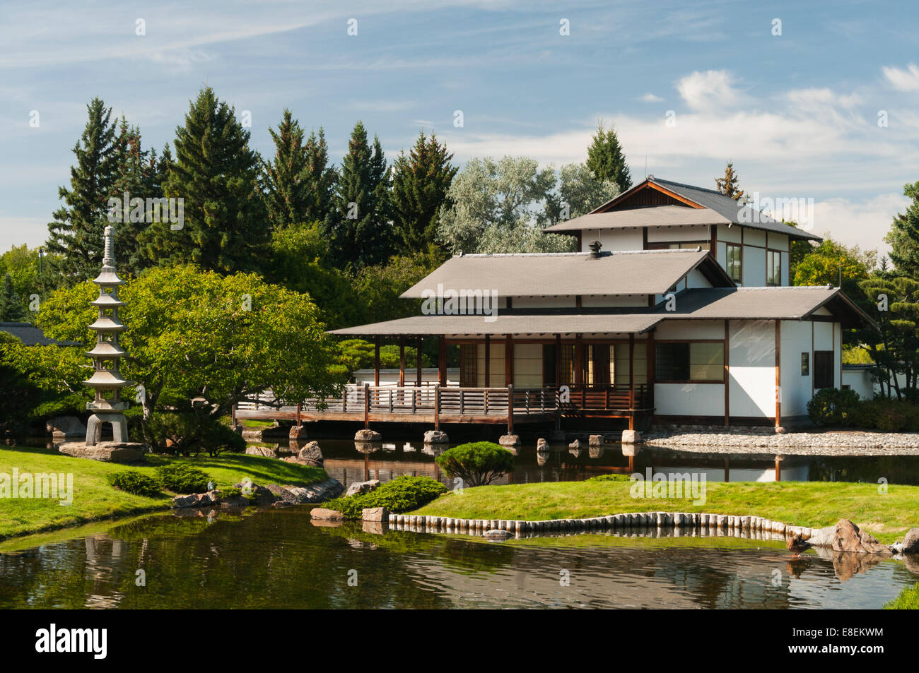 Elk203-6763 Canada, Alberta, Lethbridge, jardins japonais Nikka Yuko, Tea House Banque D'Images